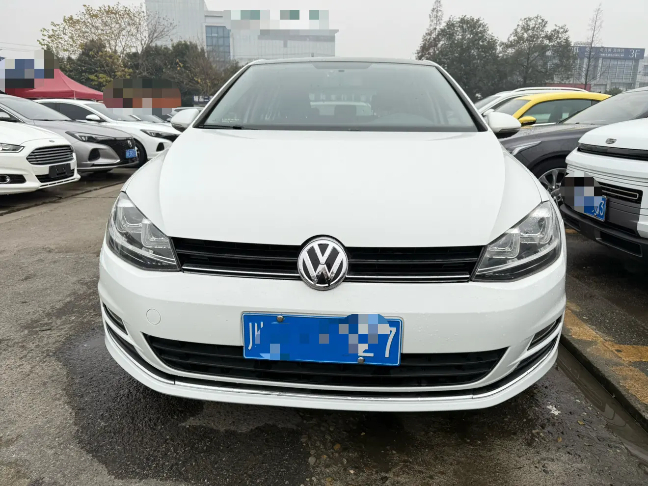 Volkswagen Golf  из Китая