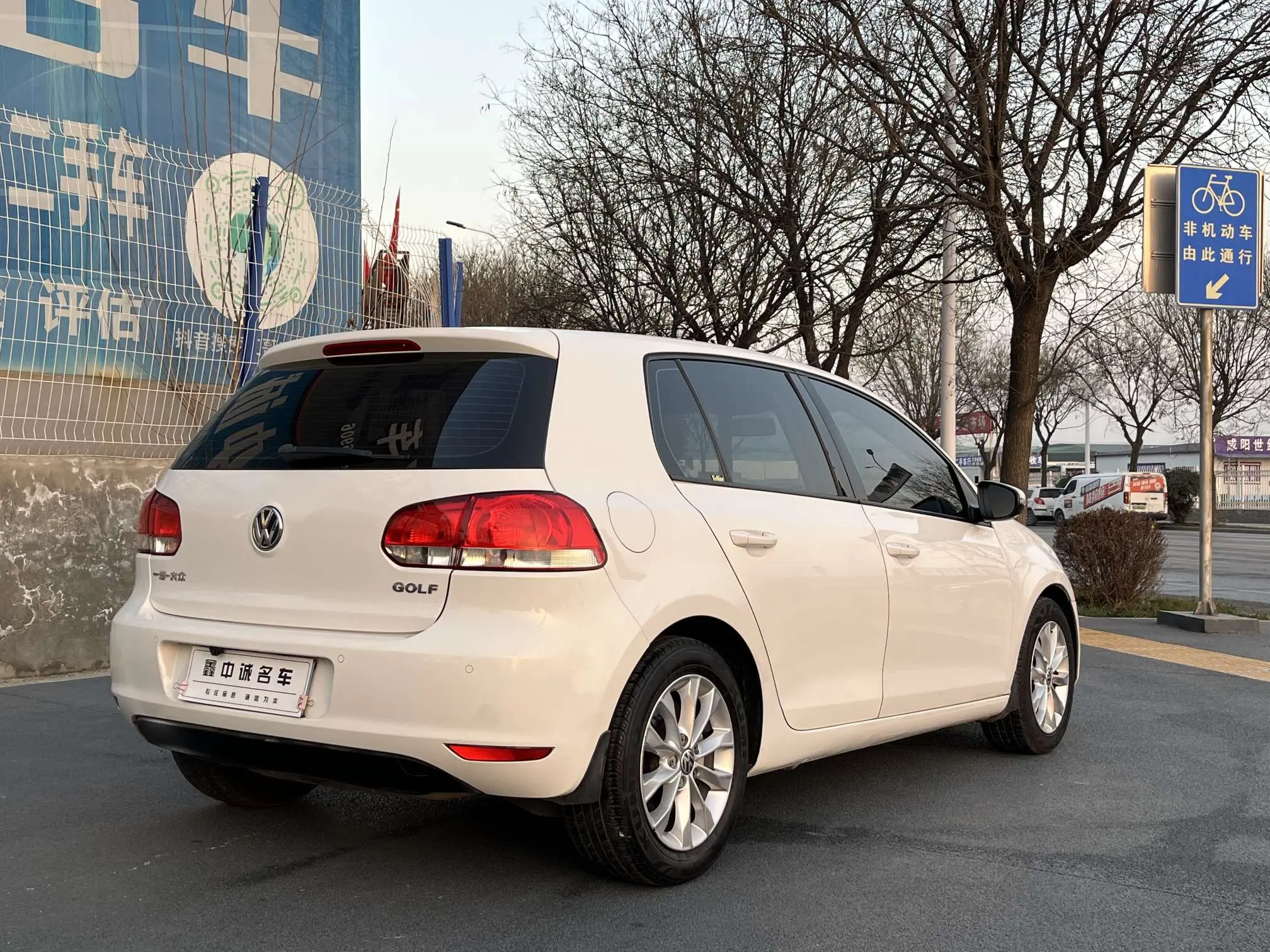 Volkswagen Golf  из Китая