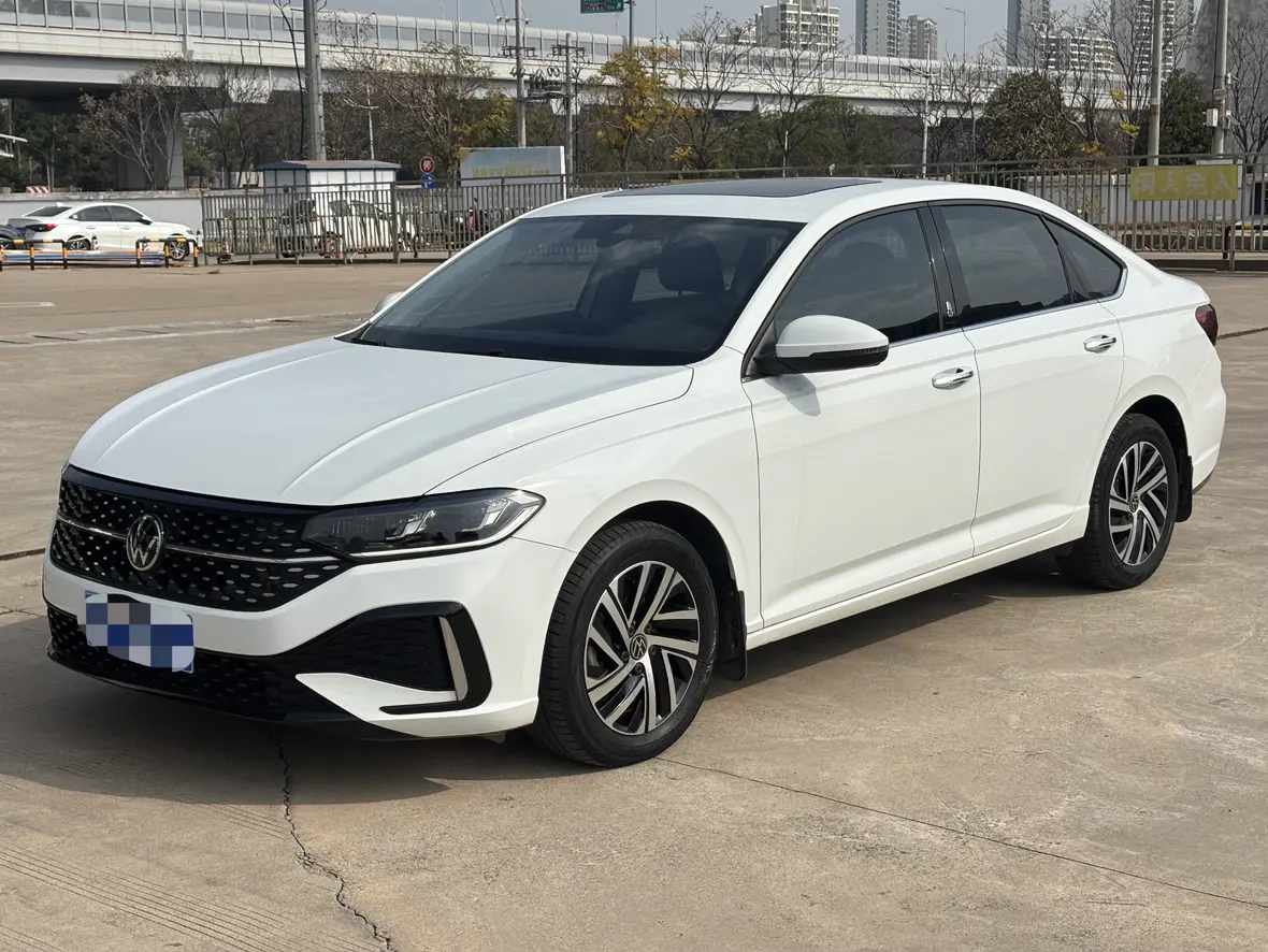 Volkswagen Lavida  из Китая