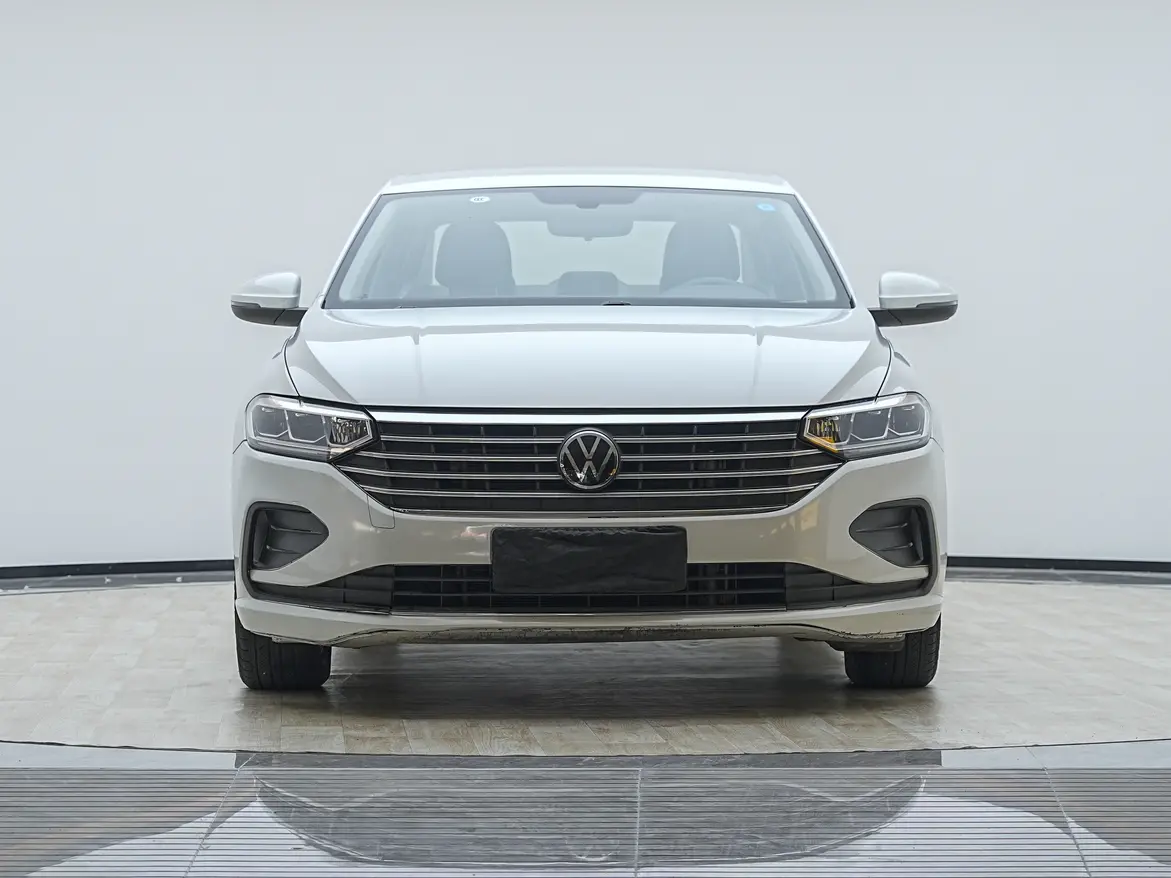 Volkswagen Lavida  из Китая