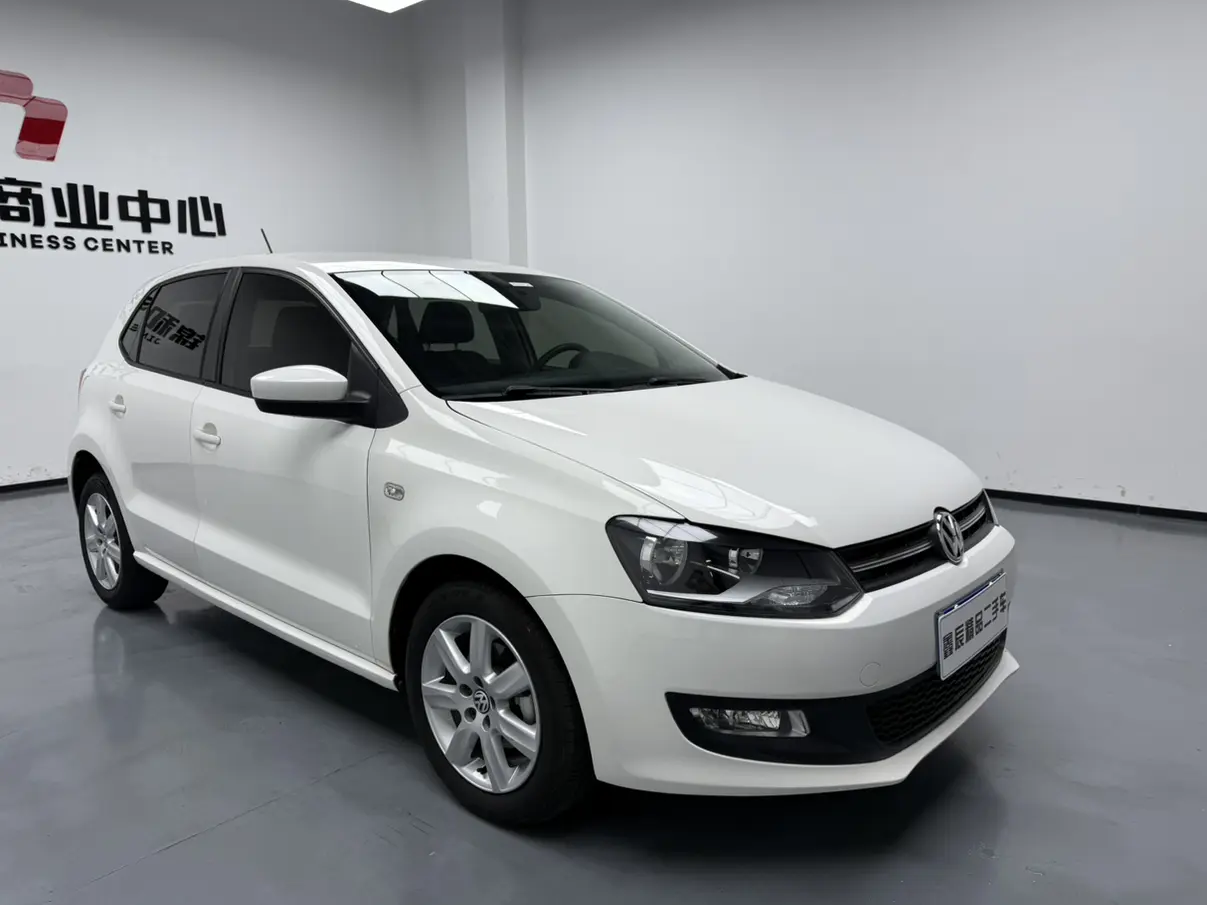 Volkswagen Polo  из Китая