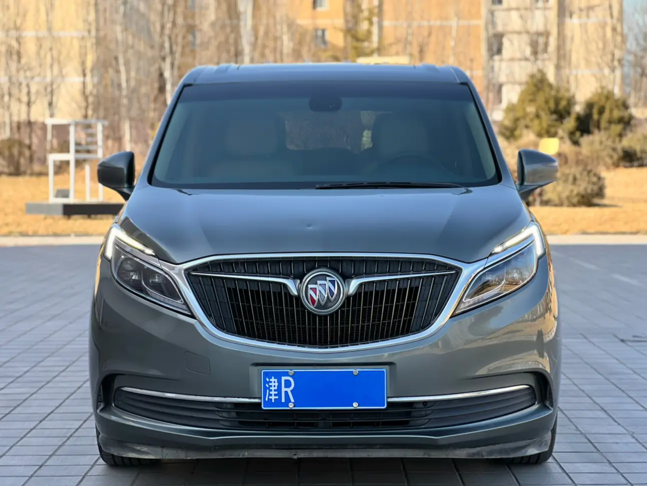 Buick GL8  из Китая