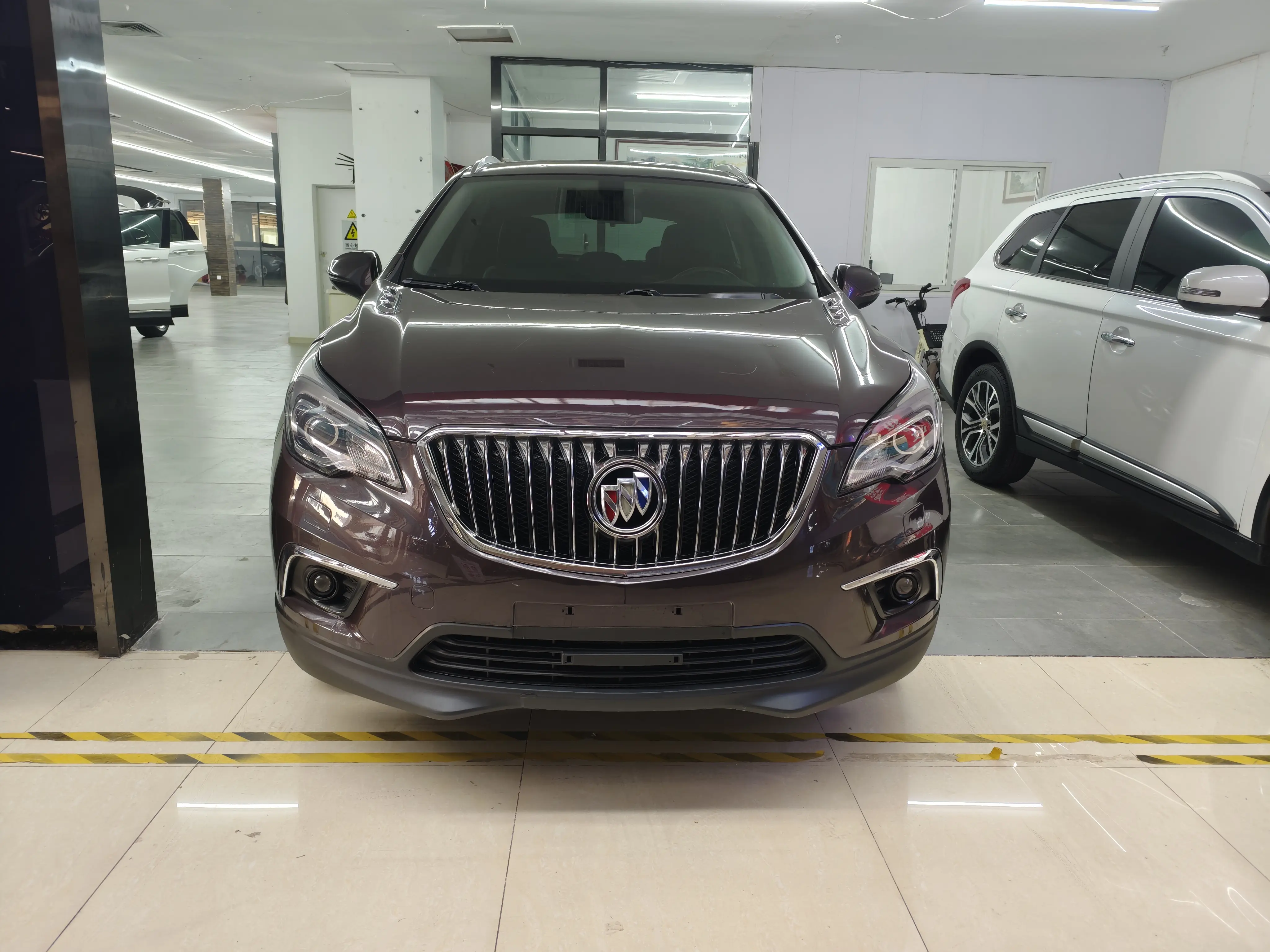 Buick Envision  из Китая
