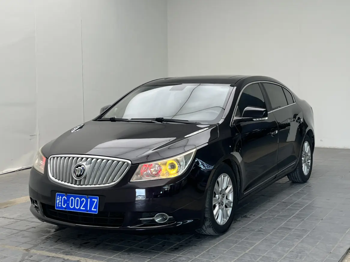 Buick LaCrosse  из Китая