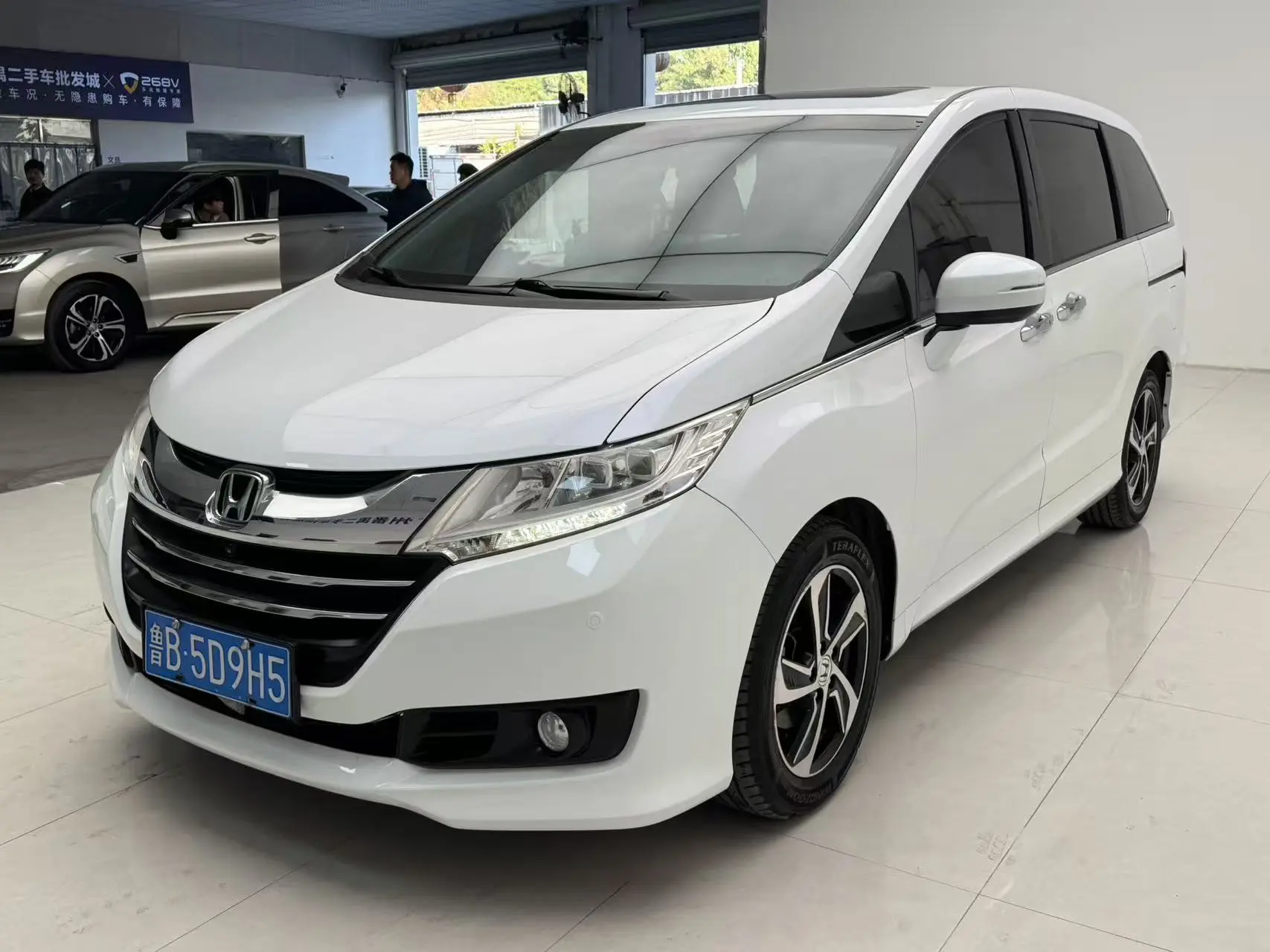 Honda Odyssey  из Китая