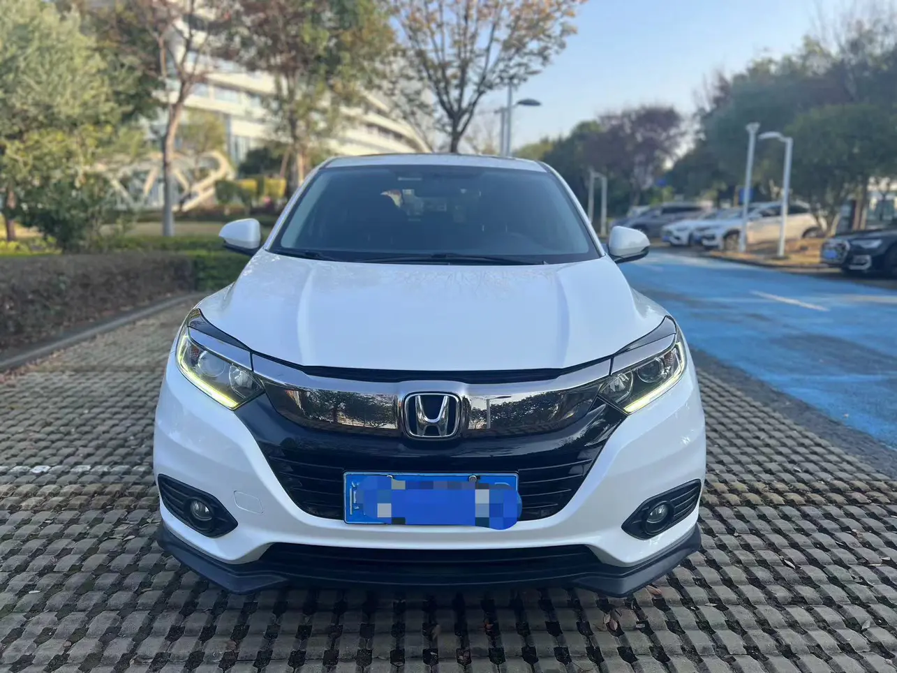 Honda Vezel (Binzhi)  из Китая