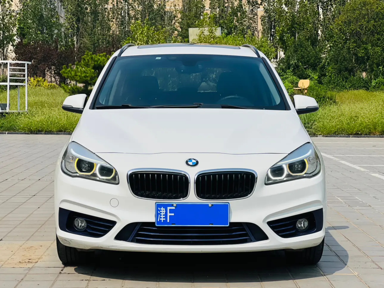 BMW 2 Series Gran Tourer  из Китая