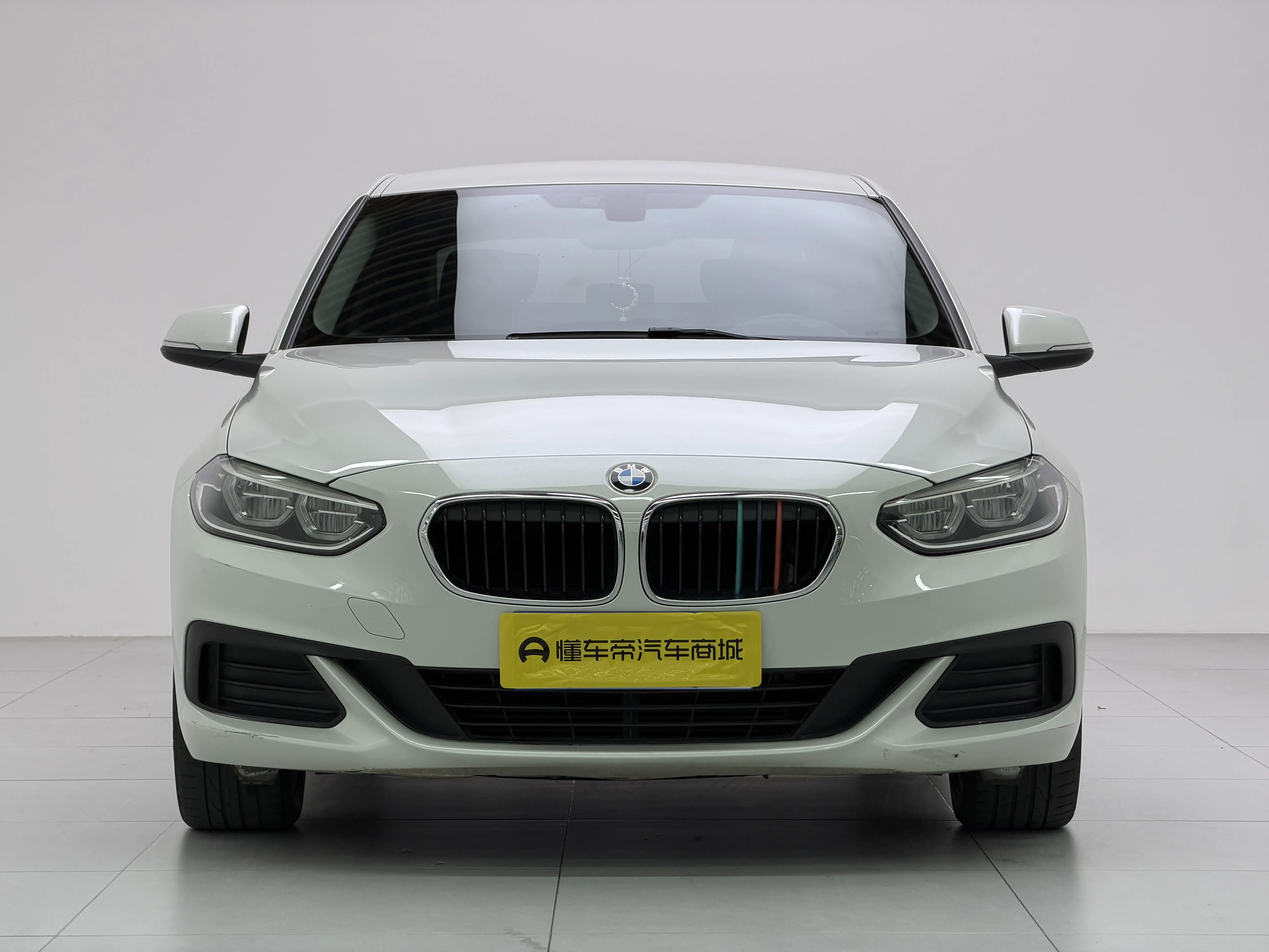 BMW 1 Series  из Китая