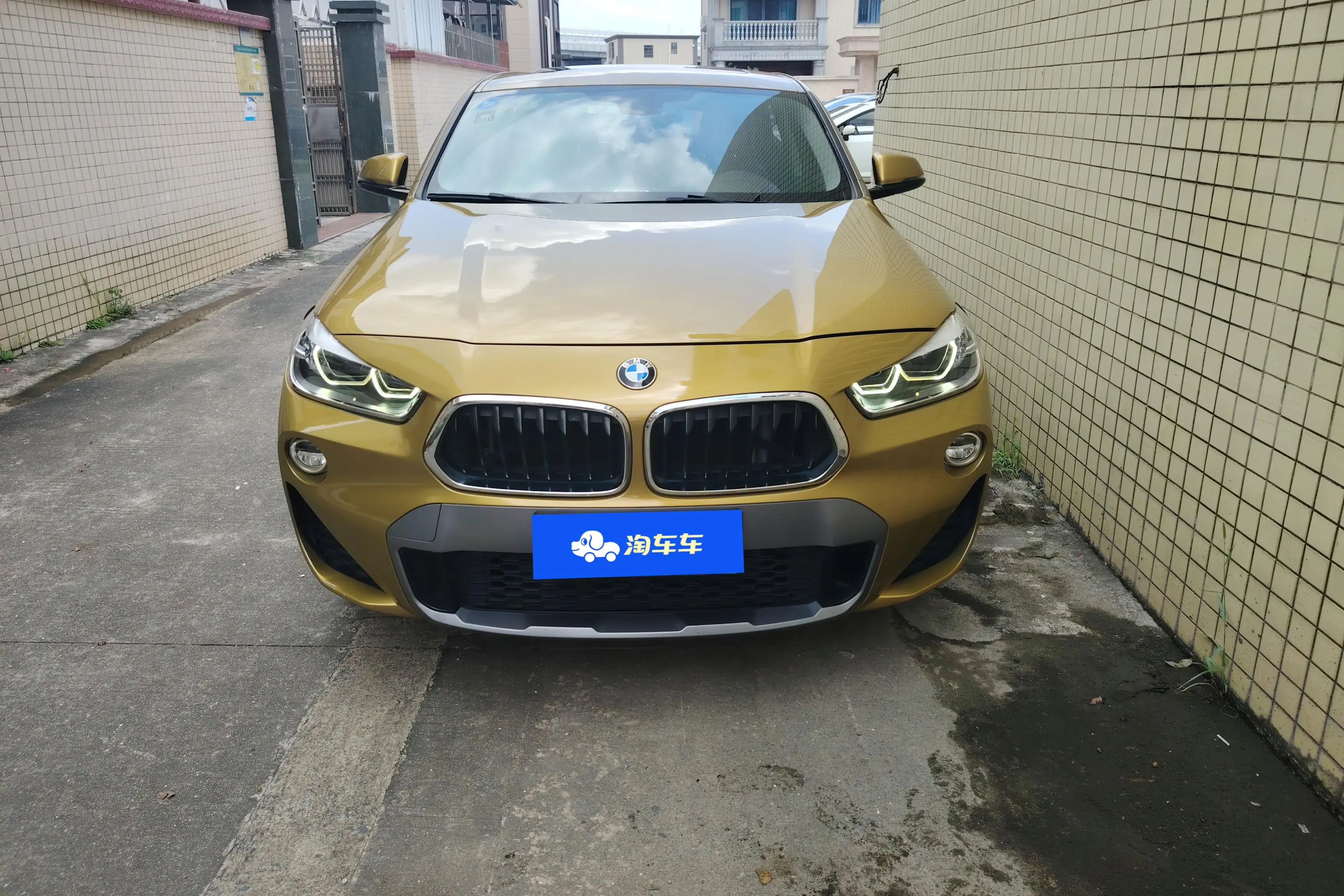 BMW X2  из Китая