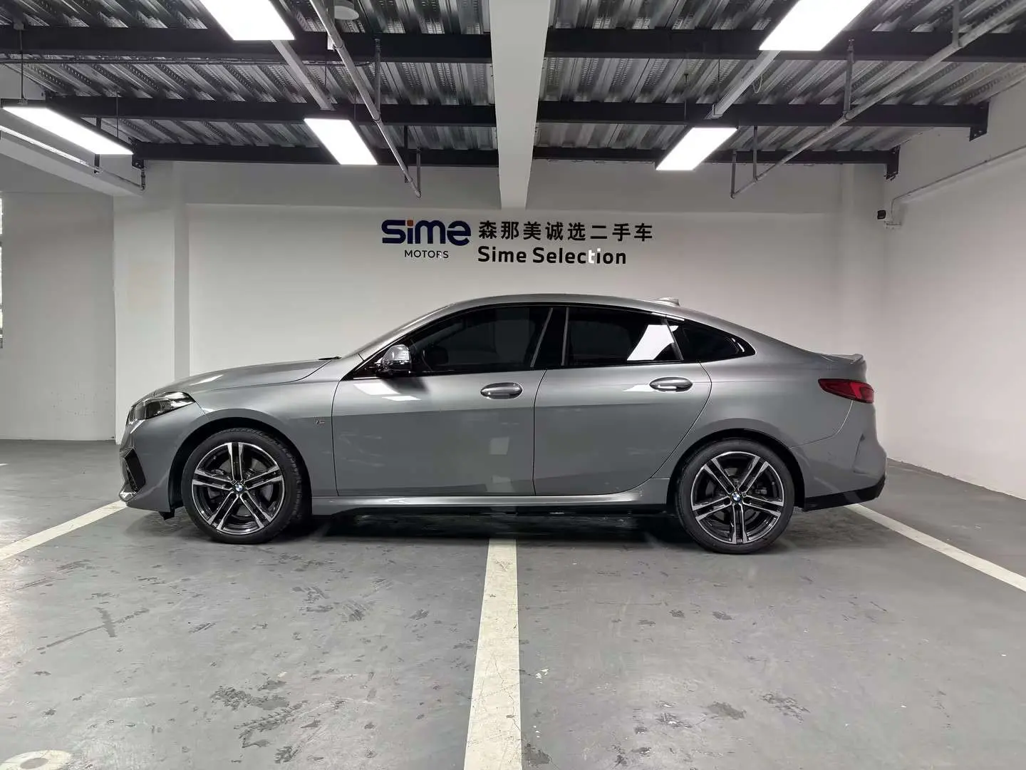 BMW 2 Series  из Китая