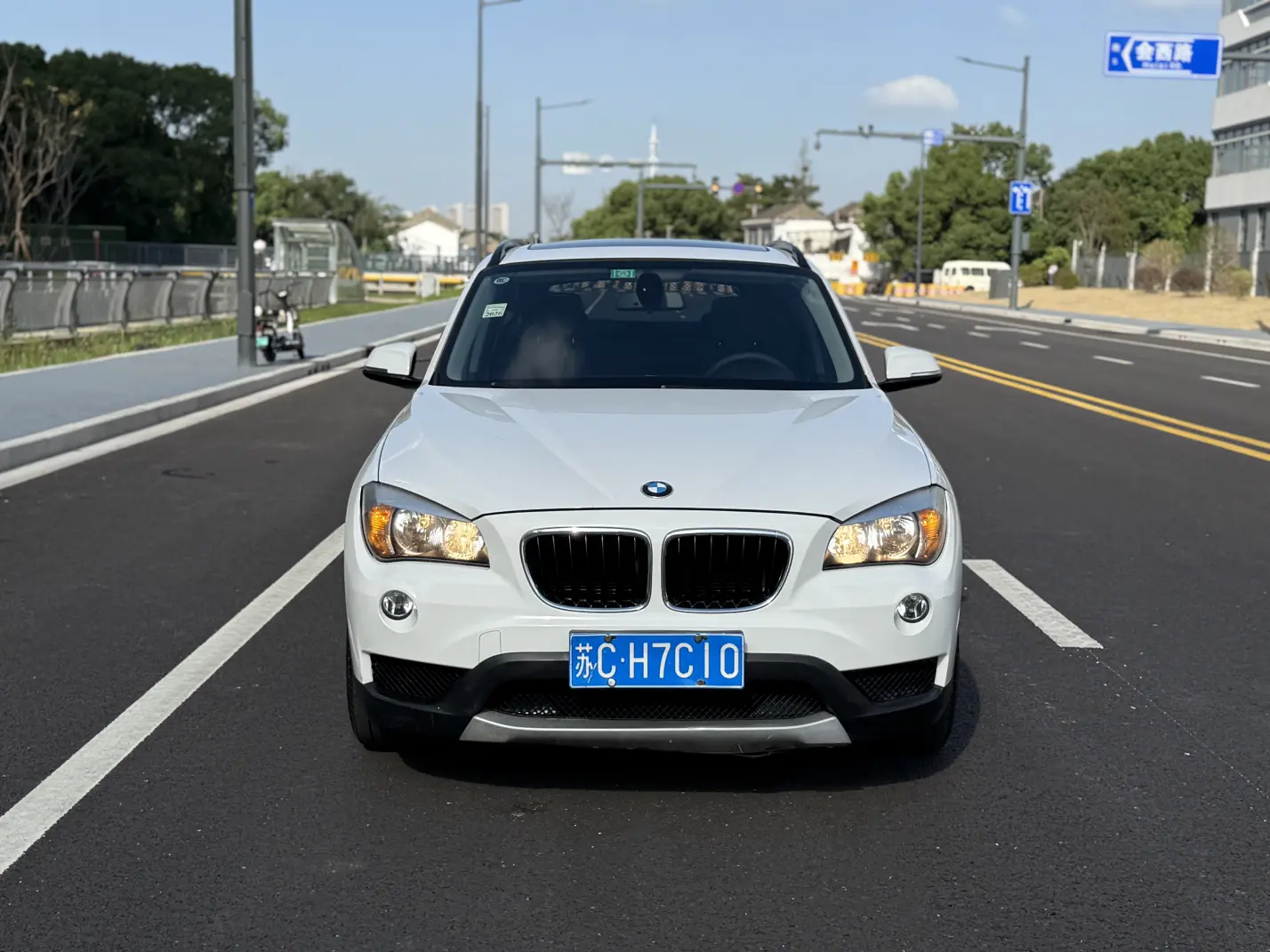 BMW X1  из Китая