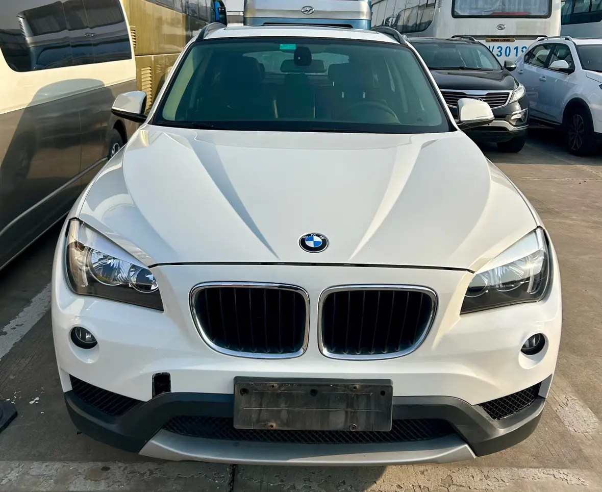 BMW X1  из Китая