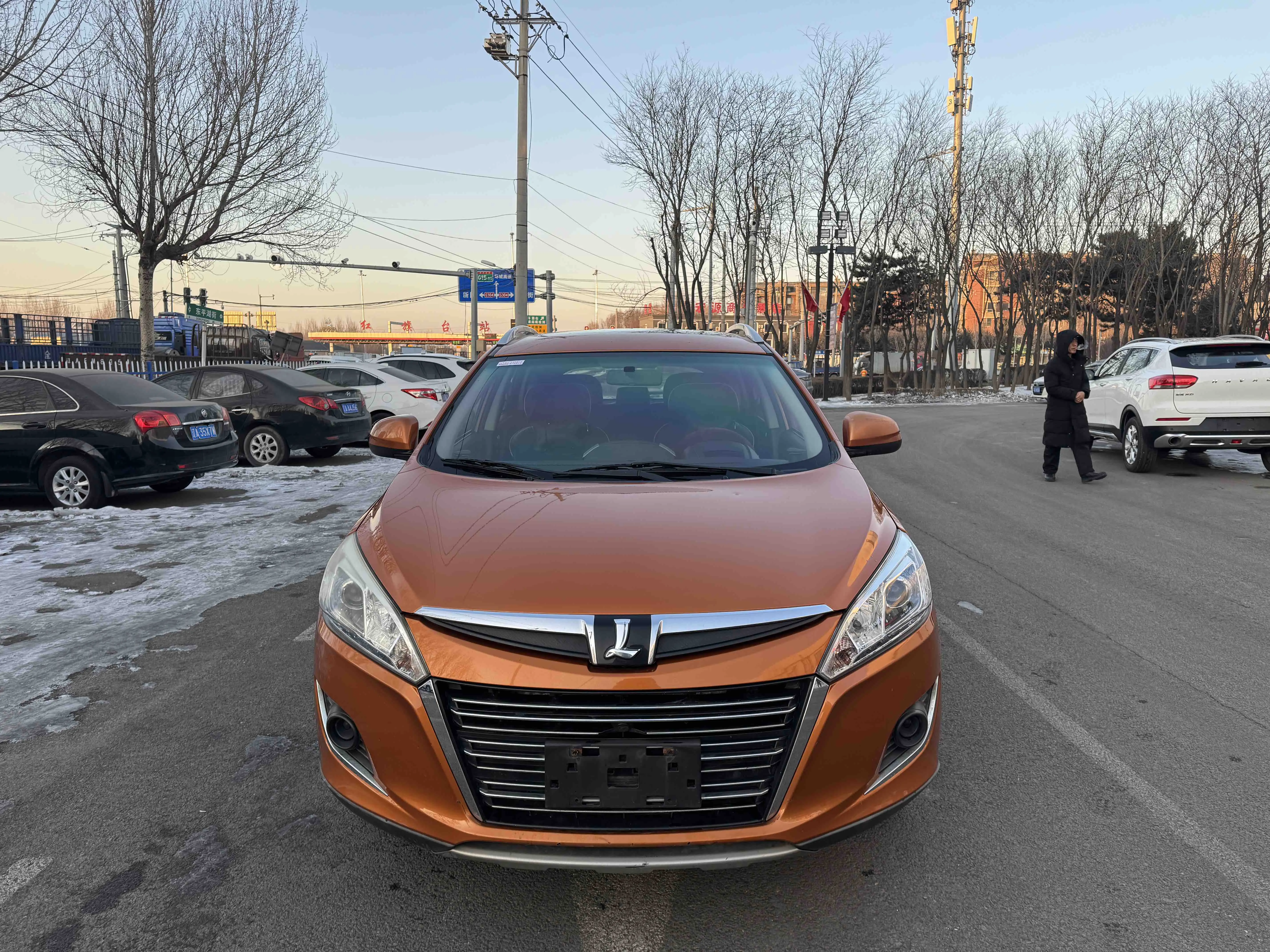 Nazhijie You6 SUV  из Китая