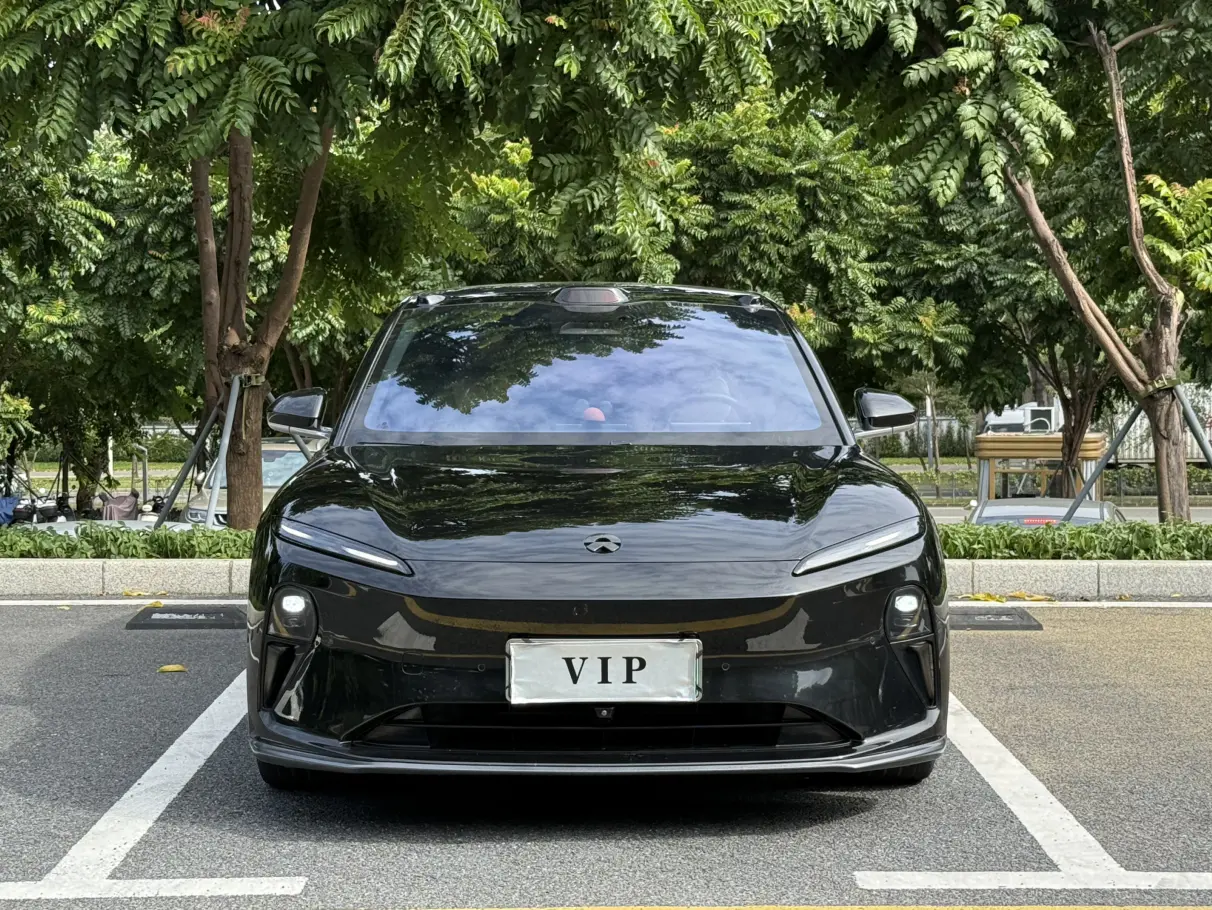 NIO ET5T  из Китая