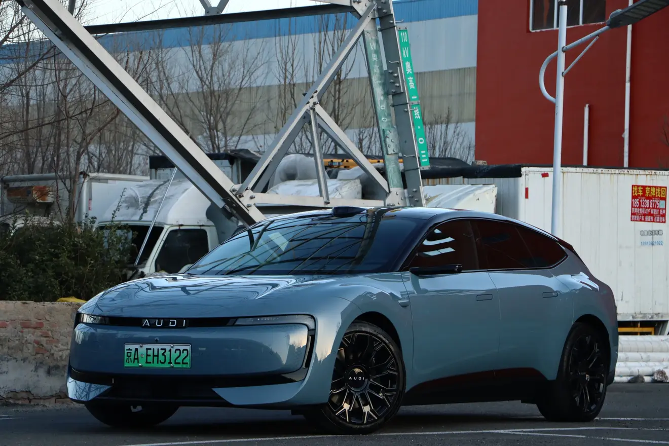 AUDI Audi E5 Sportback  из Китая