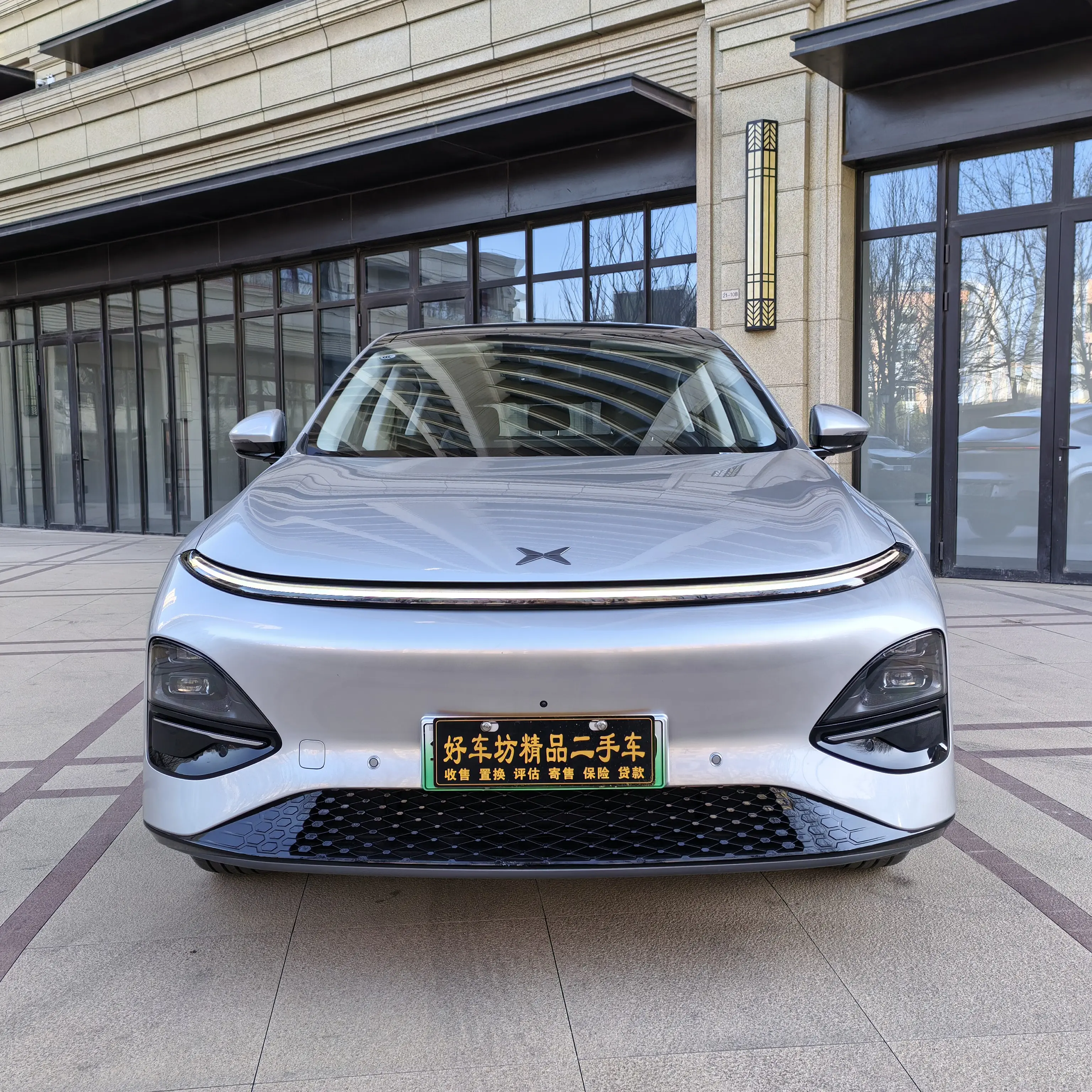 Xpeng G6  из Китая