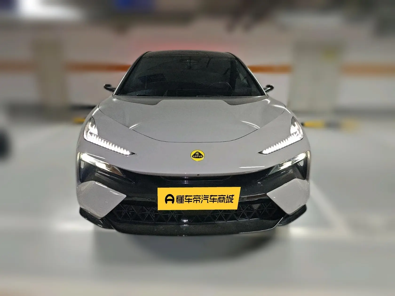 Lotus Eletre  из Китая