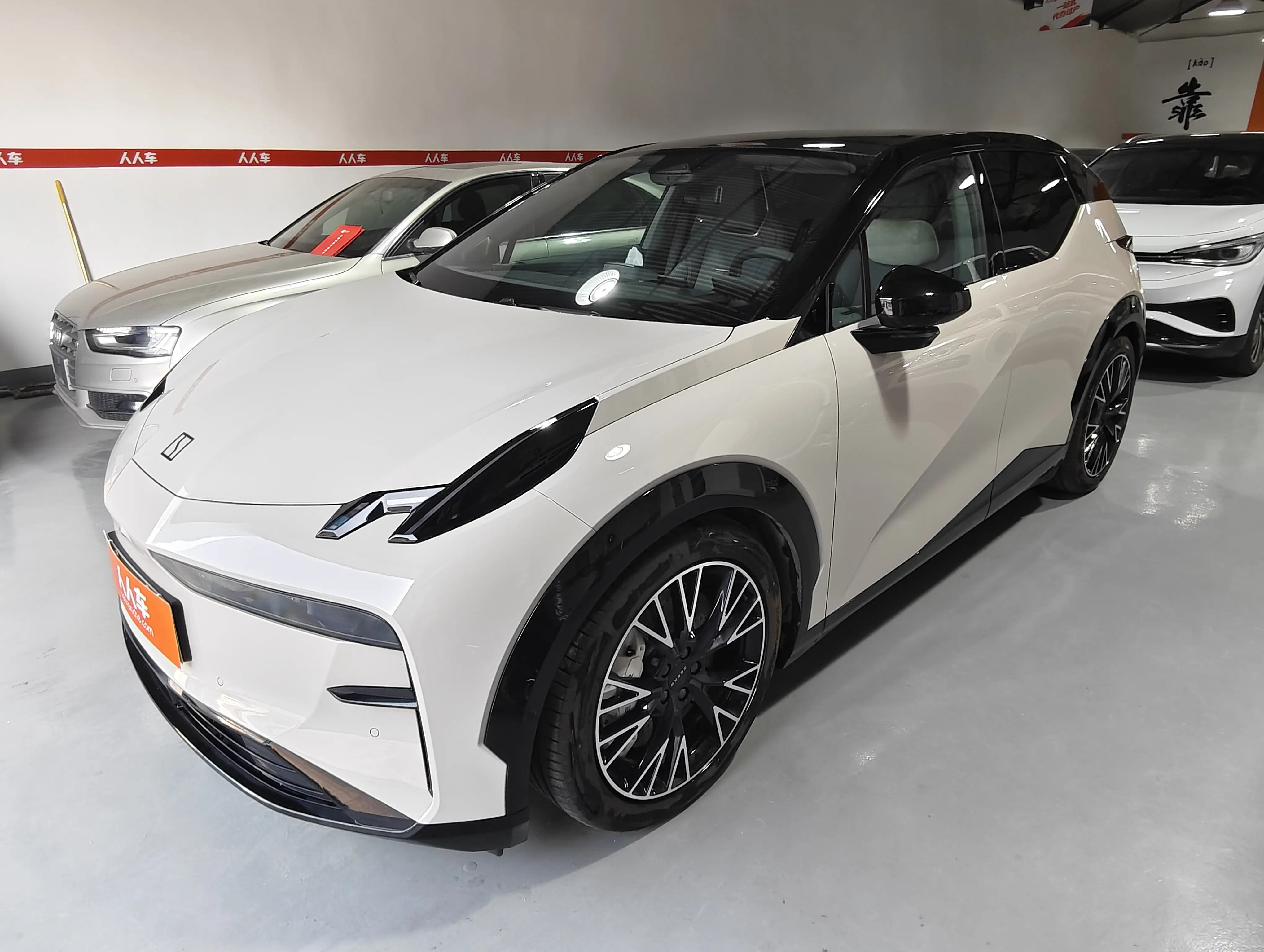 ZEEKR X  из Китая