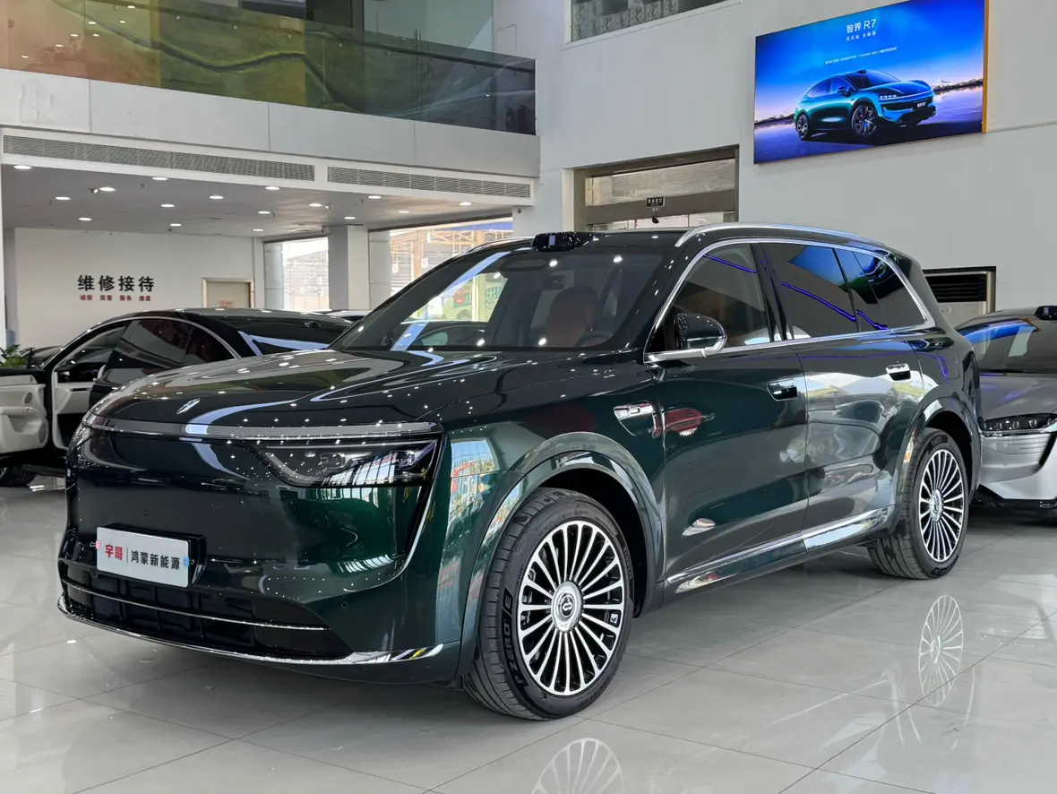 AITO QJM8  из Китая