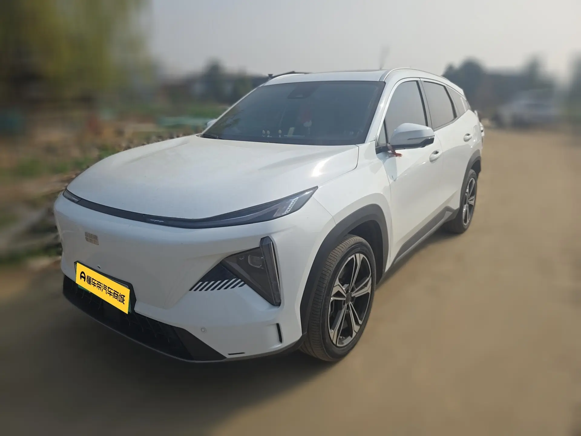 Geely Galaxy L7  из Китая