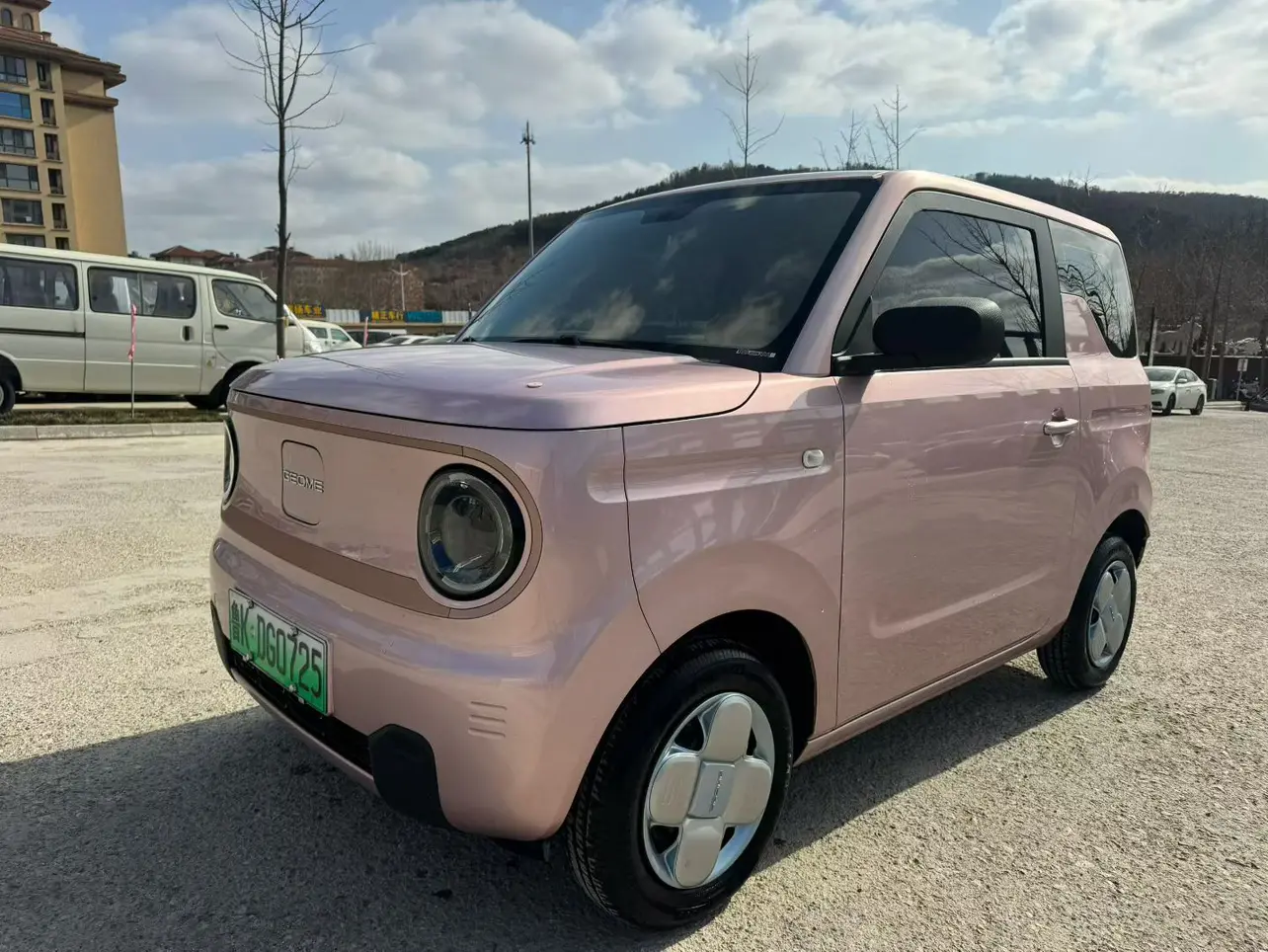 Geely Panda  из Китая
