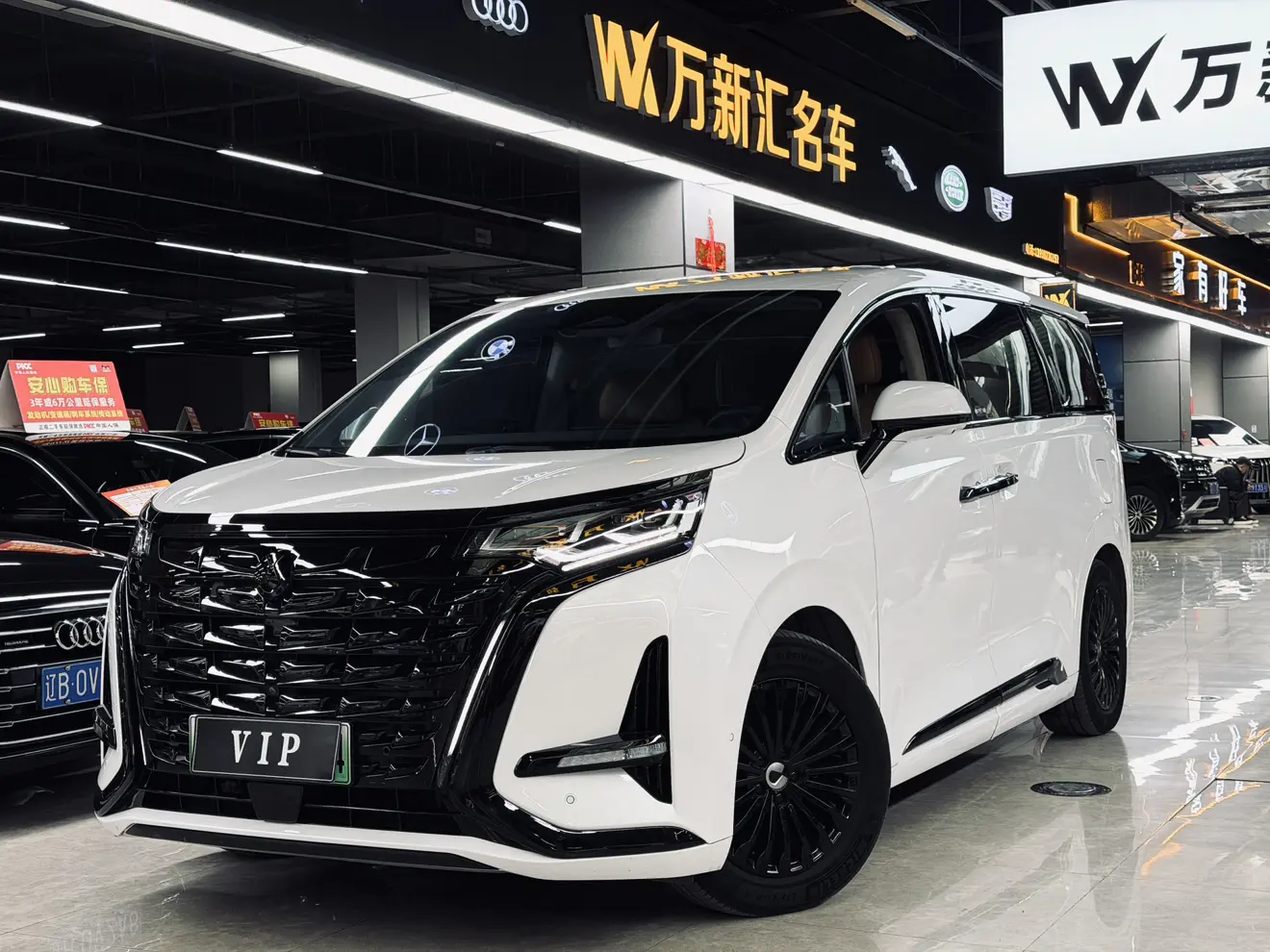 Denza D9 DM  из Китая