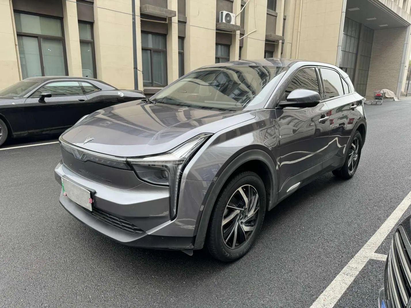 NETA NezhaU  из Китая