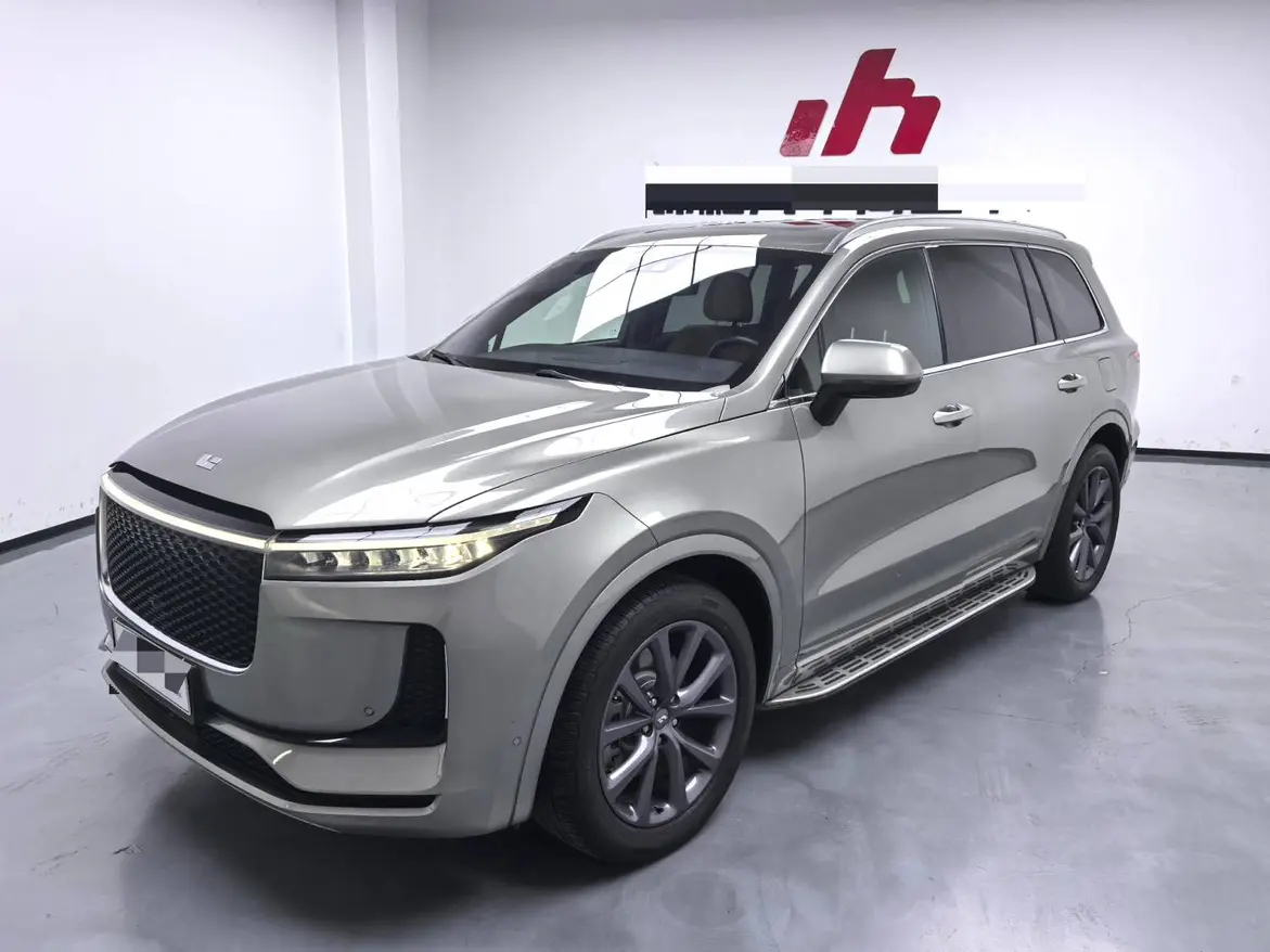 Li ONE (Ideal ONE)  из Китая