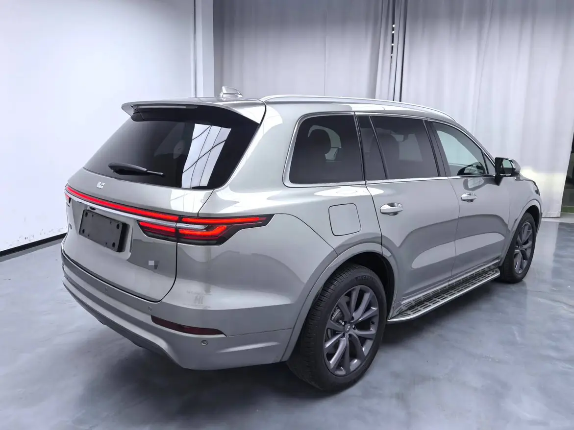 Li ONE (Ideal ONE)  из Китая