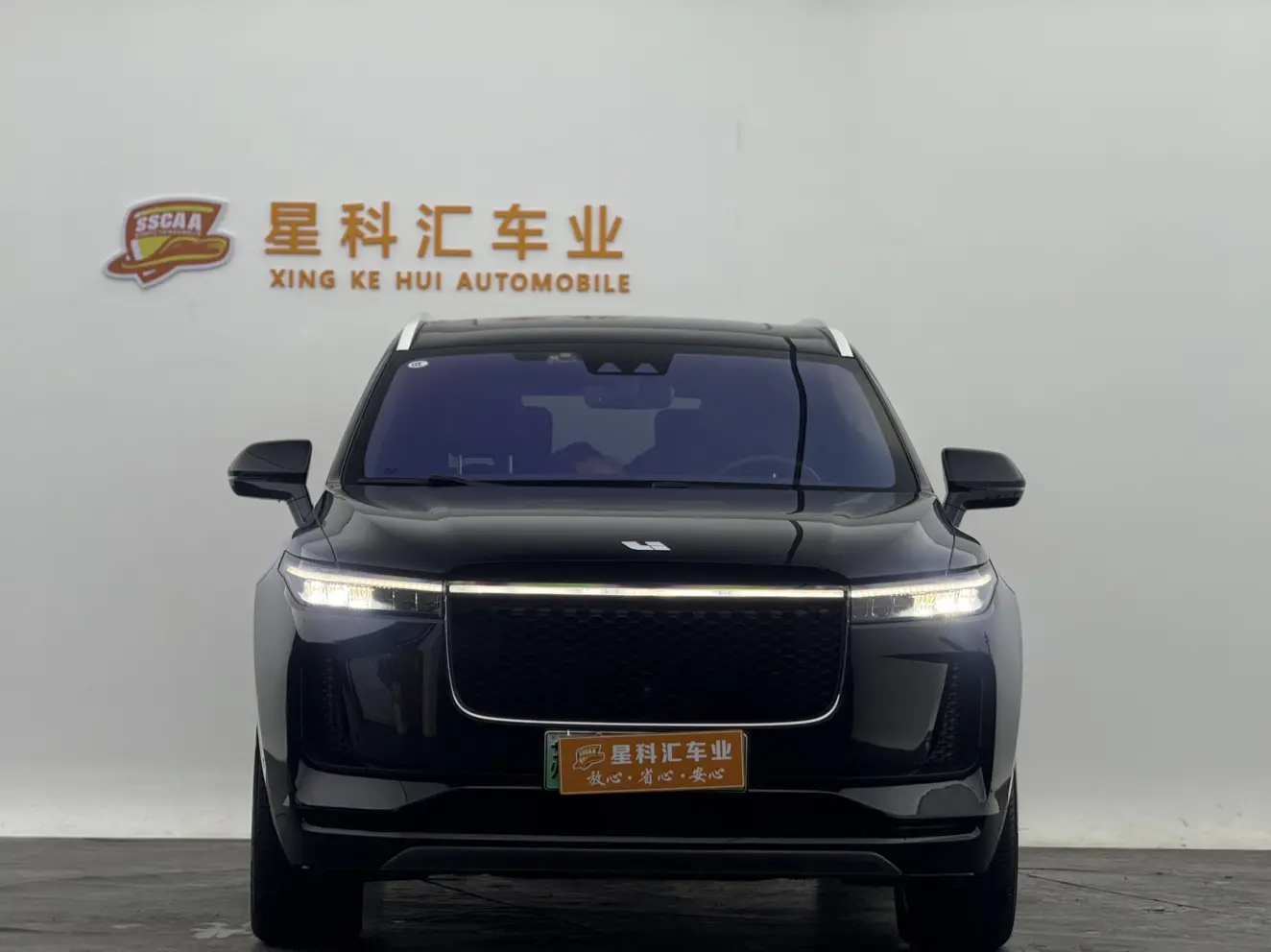 Li ONE (Ideal ONE)  из Китая