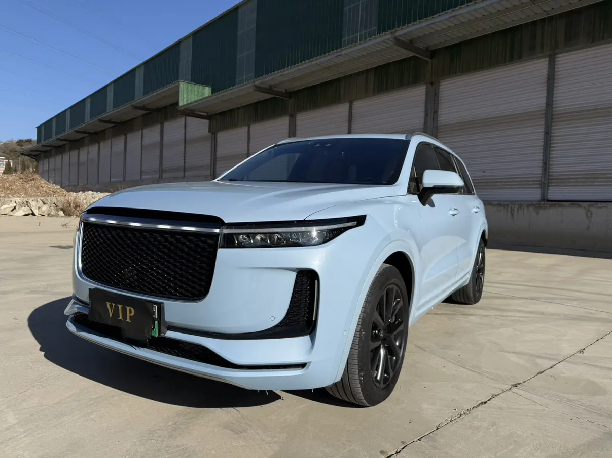 Li ONE (Ideal ONE)  из Китая