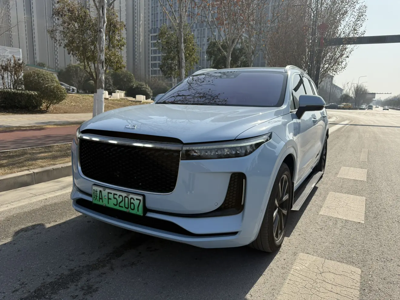 Li ONE (Ideal ONE)  из Китая