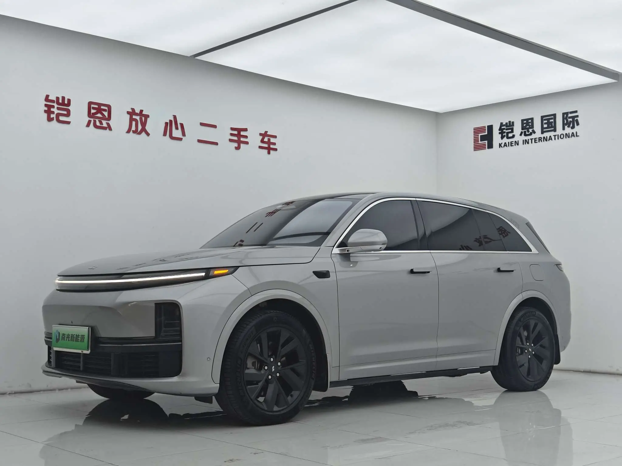 Li L7 (Ideal L7)  из Китая