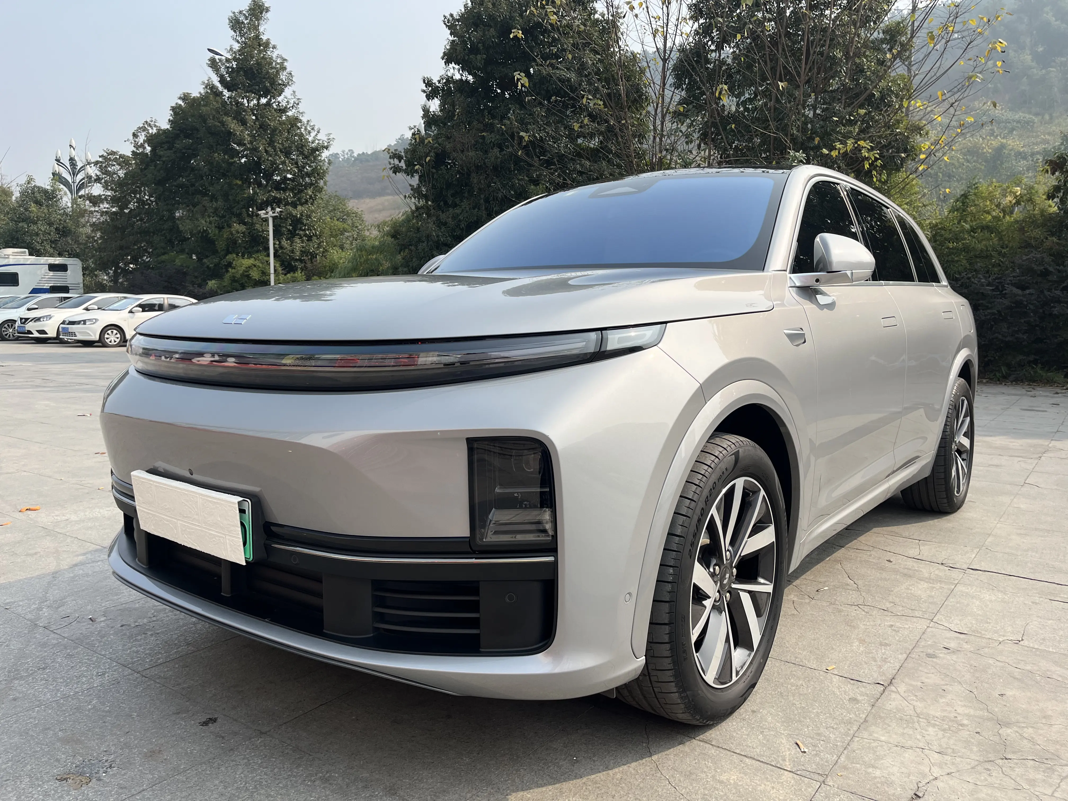 Li L7 (Ideal L7)  из Китая