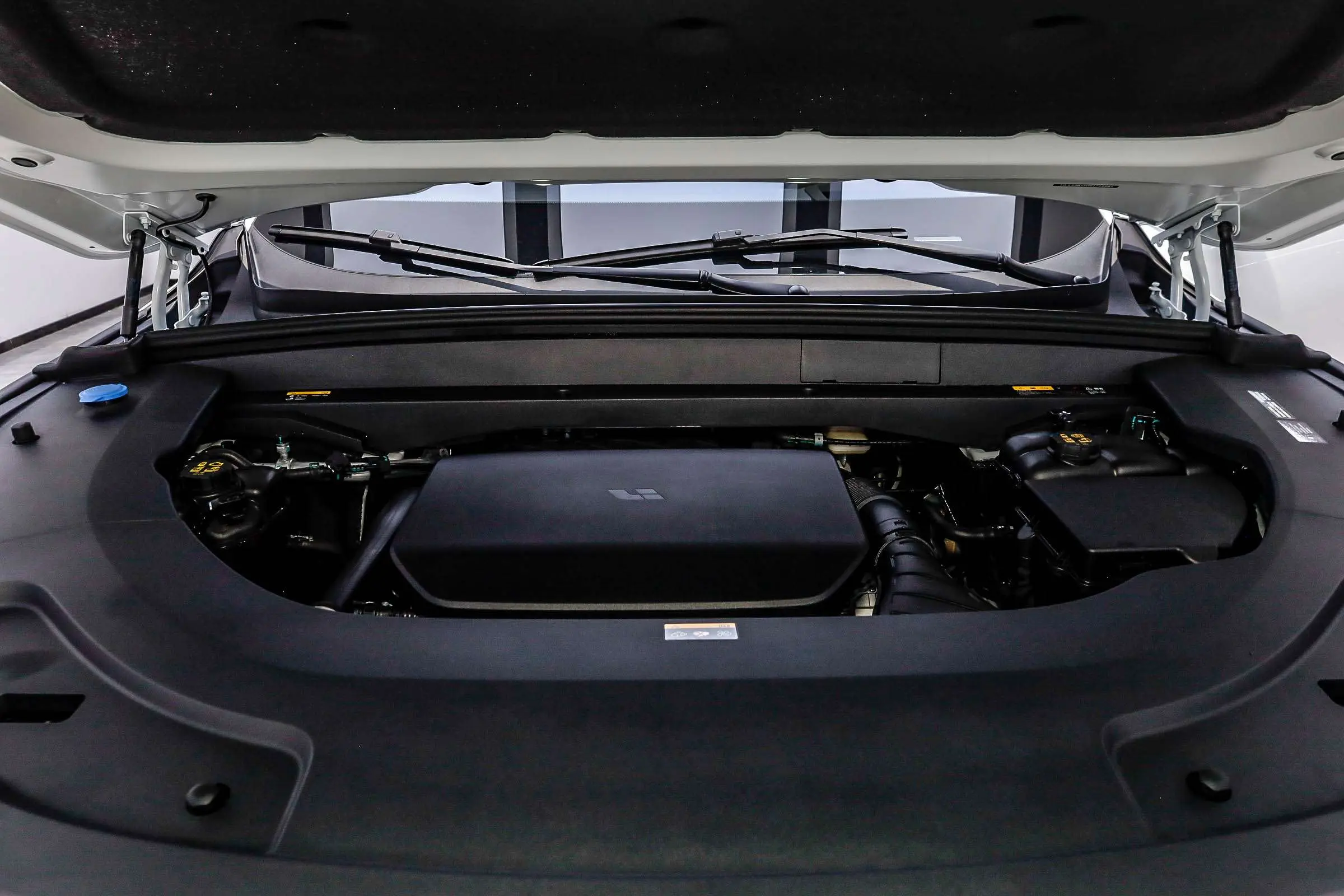 Li L7 (Ideal L7)  из Китая