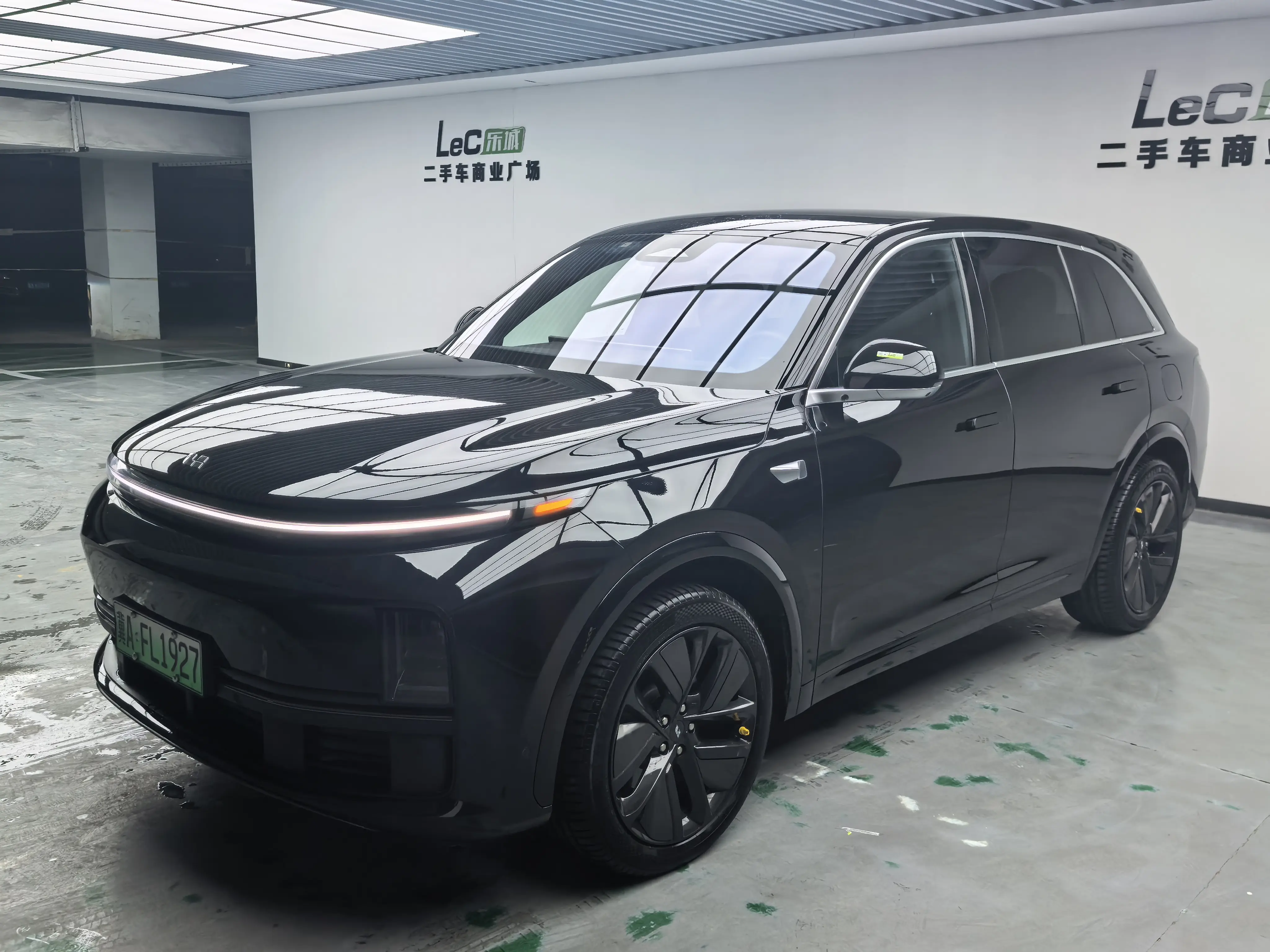 Li L7 (Ideal L7)  из Китая