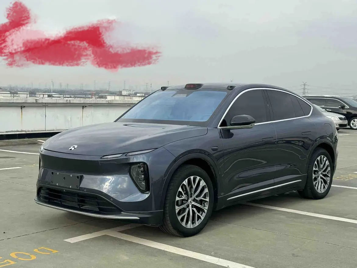 NIO EC6  из Китая