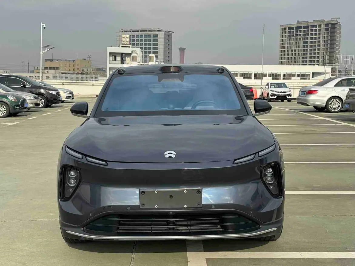 NIO EC6  из Китая