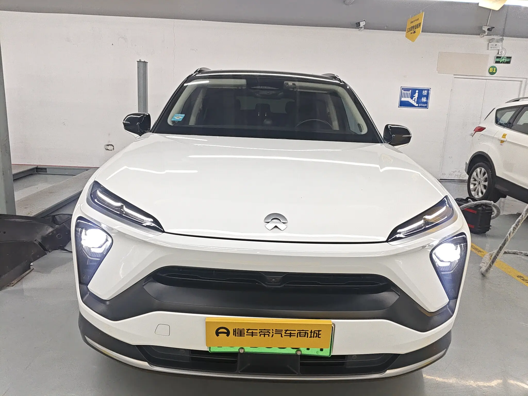 NIO ES6  из Китая