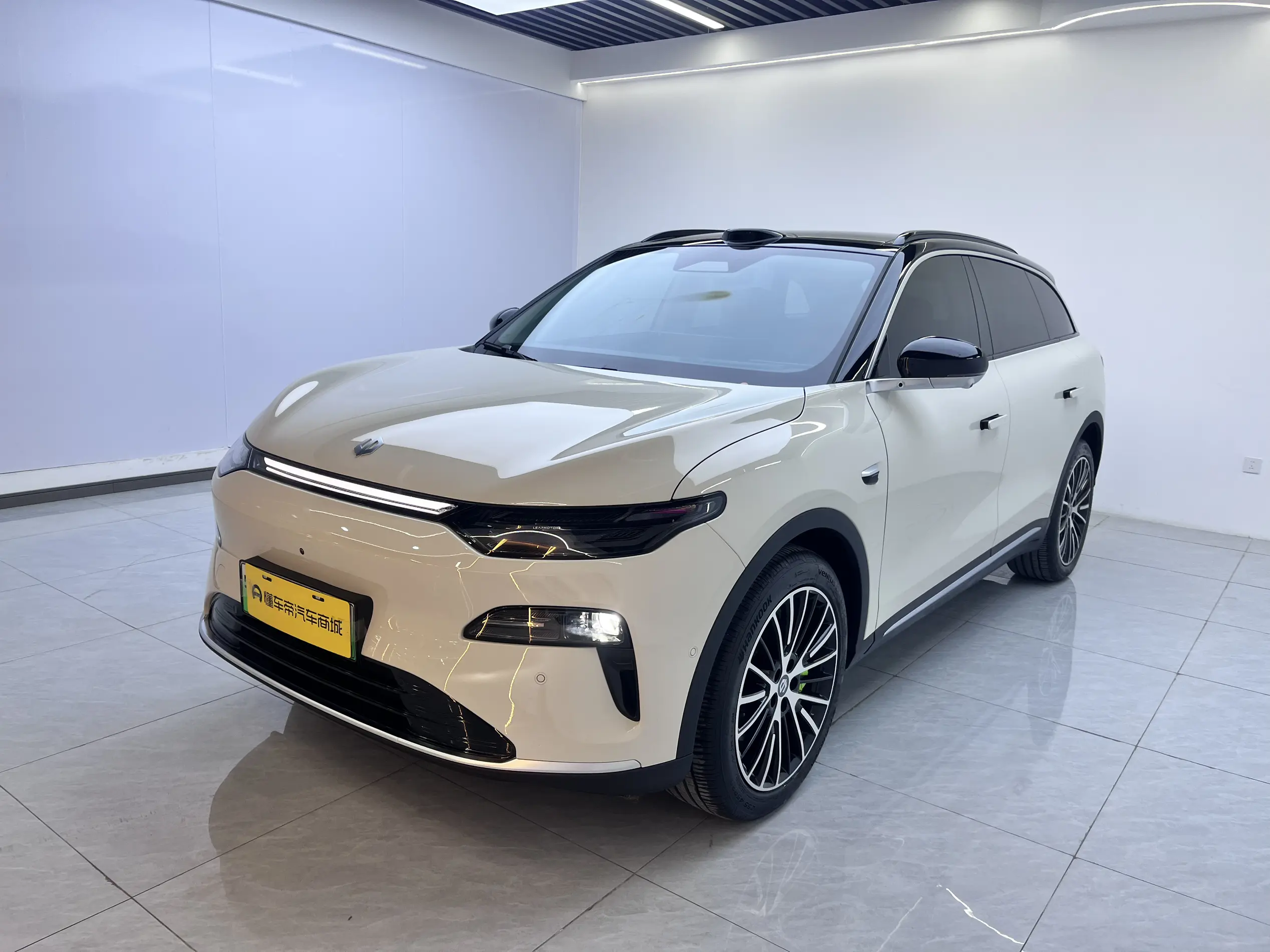 Leapmotor Zero running C11  из Китая