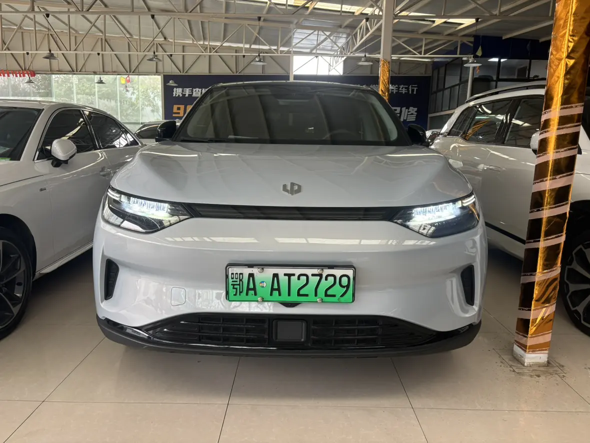 Leapmotor Zero running C11  из Китая