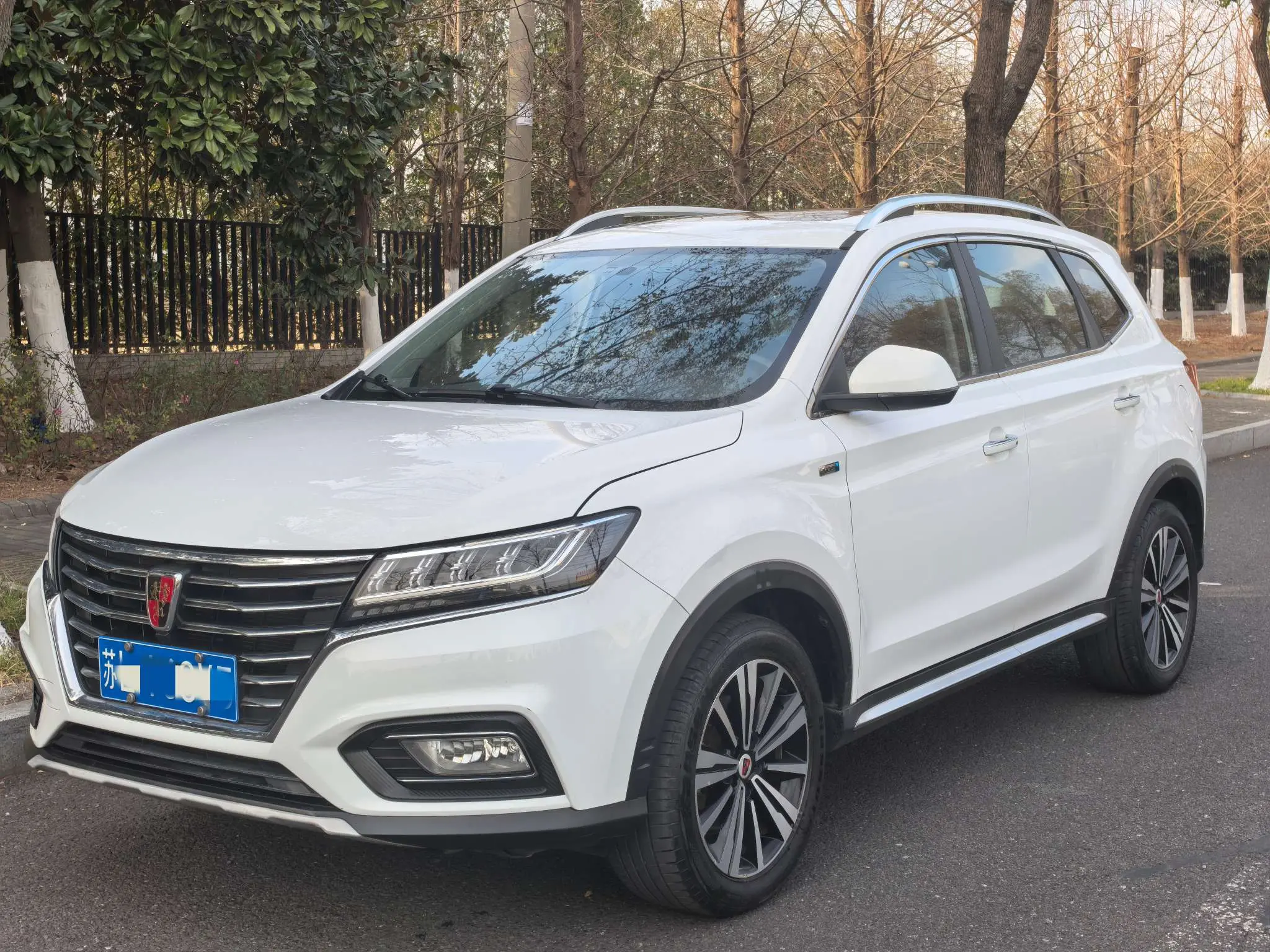 Roewe RX5  из Китая