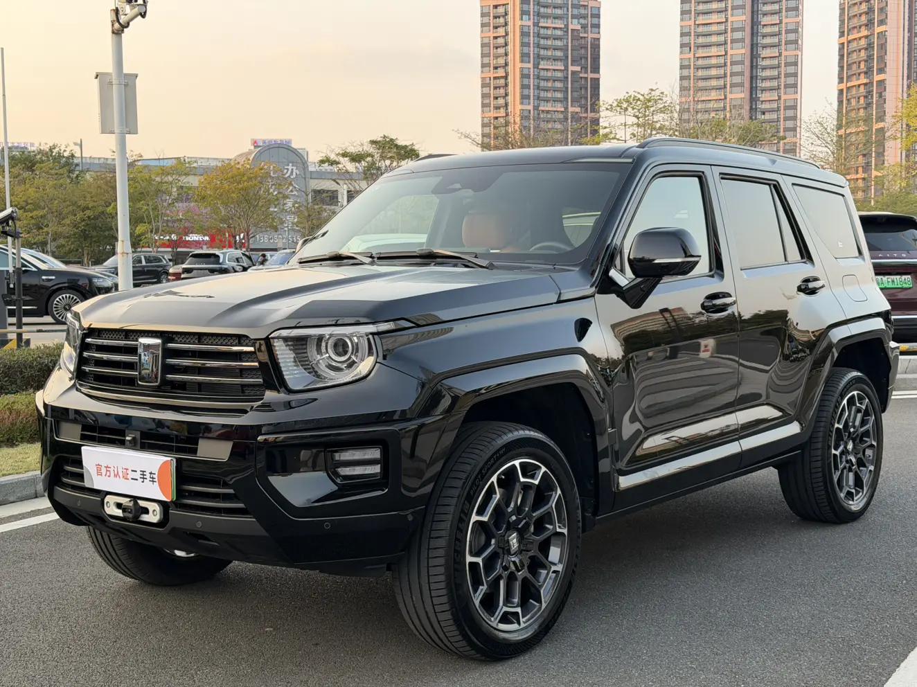 Tank 700 Hi4-T  из Китая