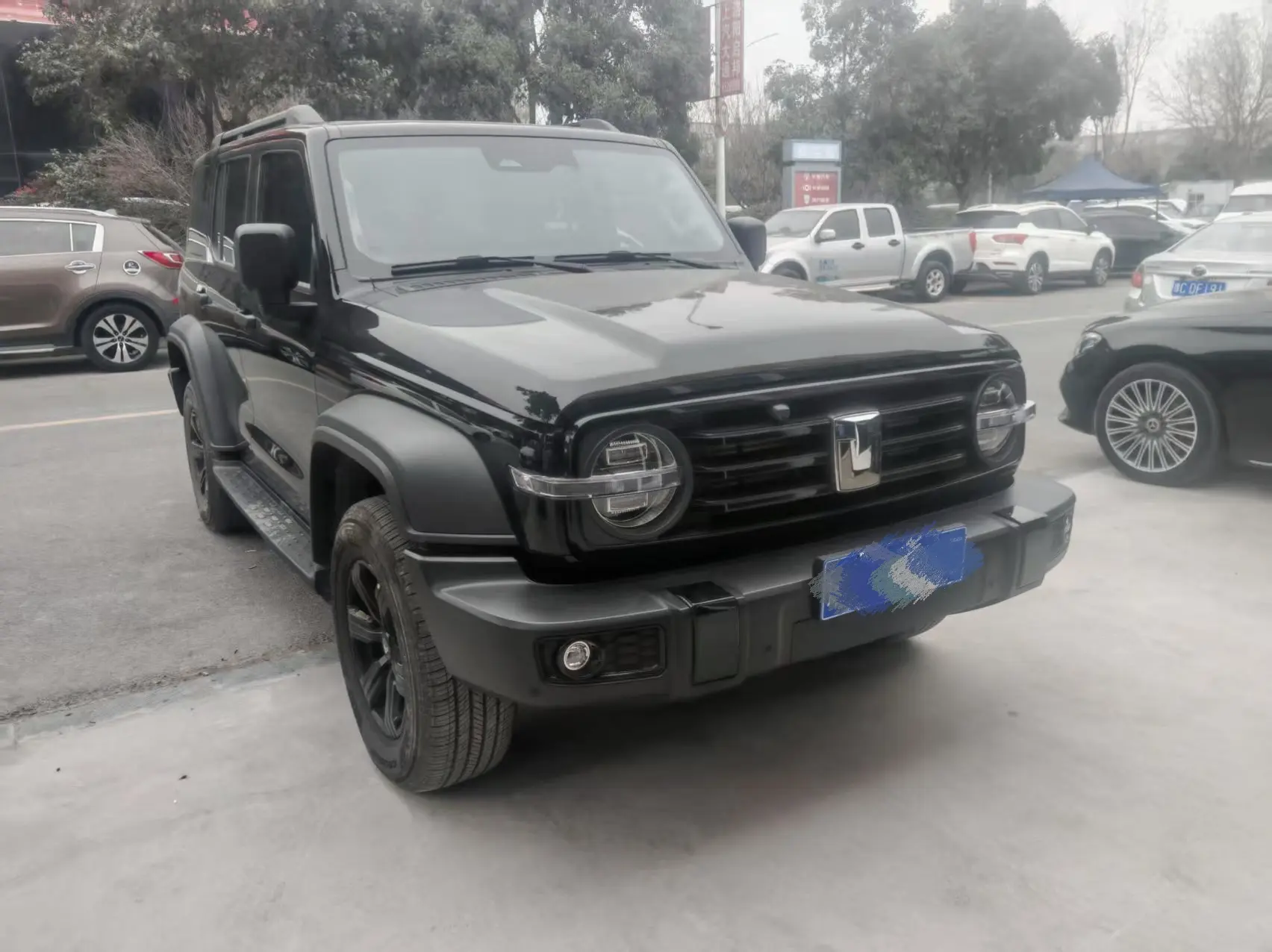 Tank 300  из Китая