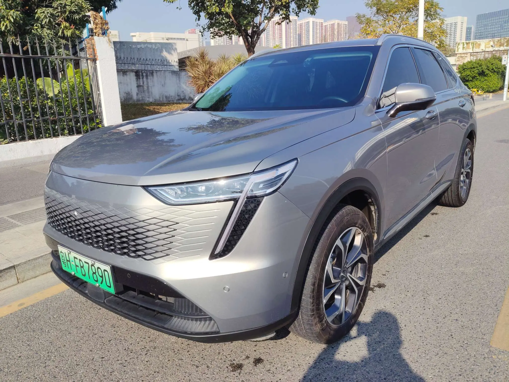 Haval Xiaolong MAX  из Китая
