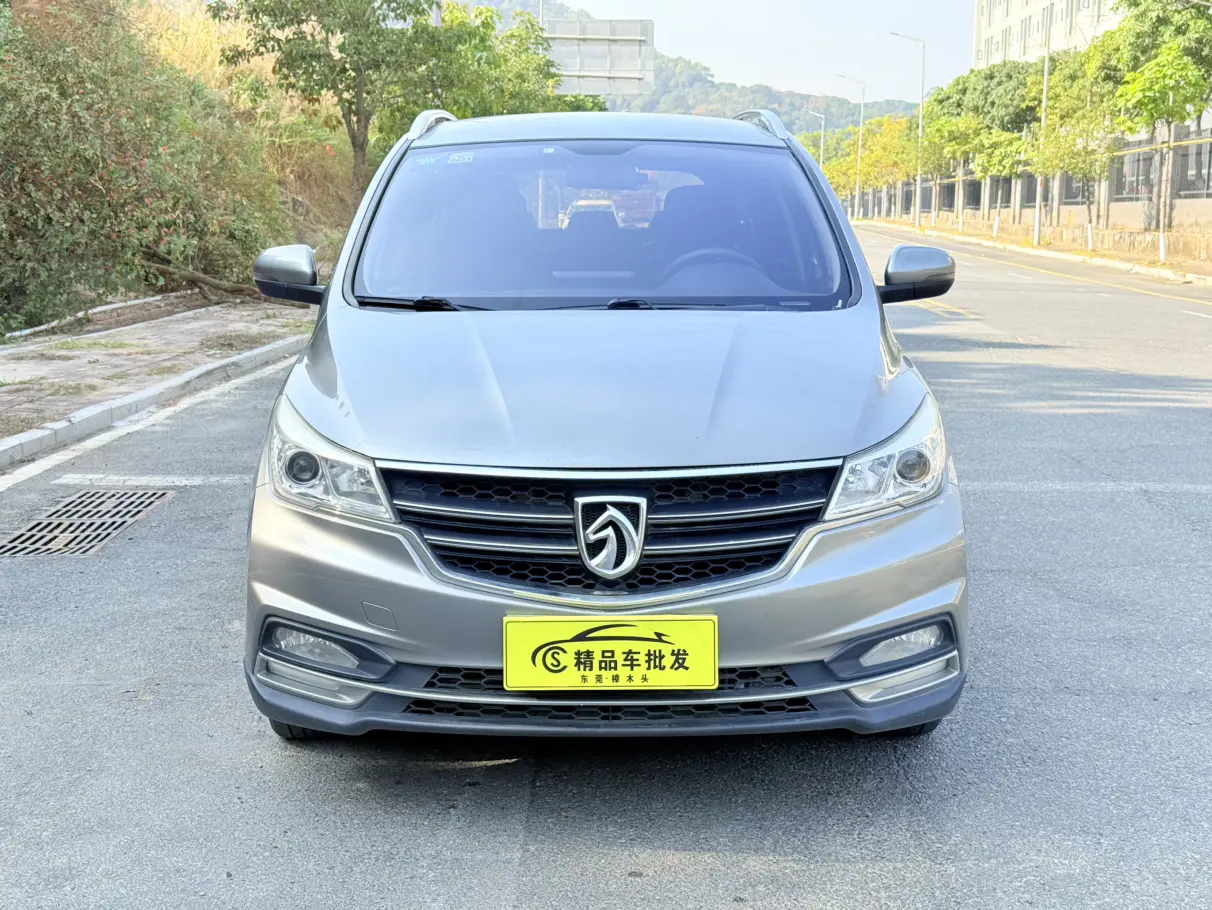 Baojun 730  из Китая