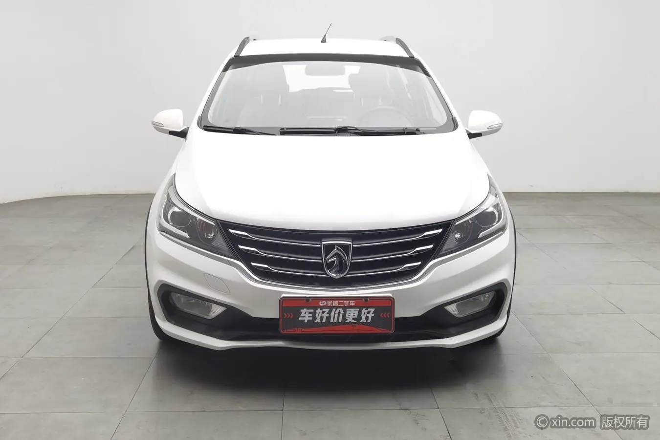 Baojun 310W  из Китая
