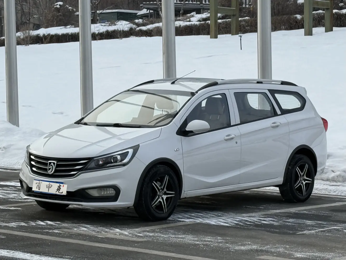 Baojun 310W  из Китая