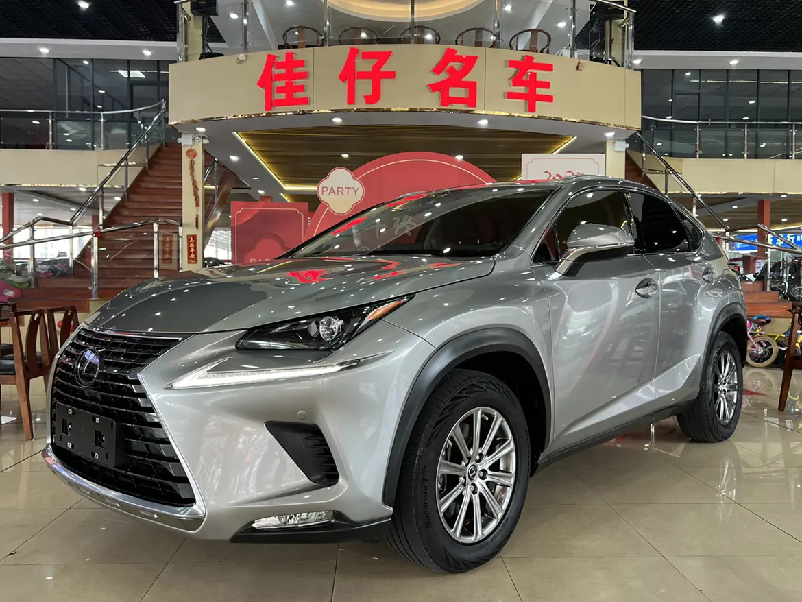Lexus NX  из Китая