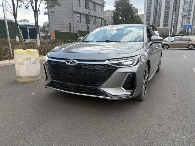 Chery Arrizo 8  из Китая